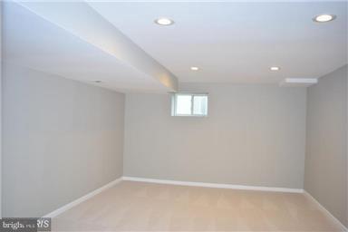 ZACHIA MANOR SUB - Residential Lease