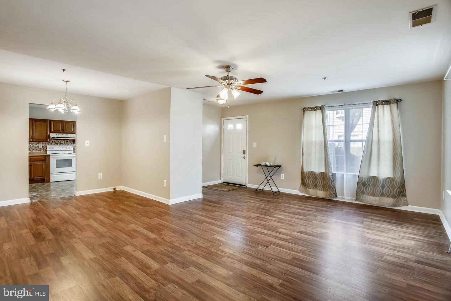 BROOKSQUARE CONDO - Residential Lease