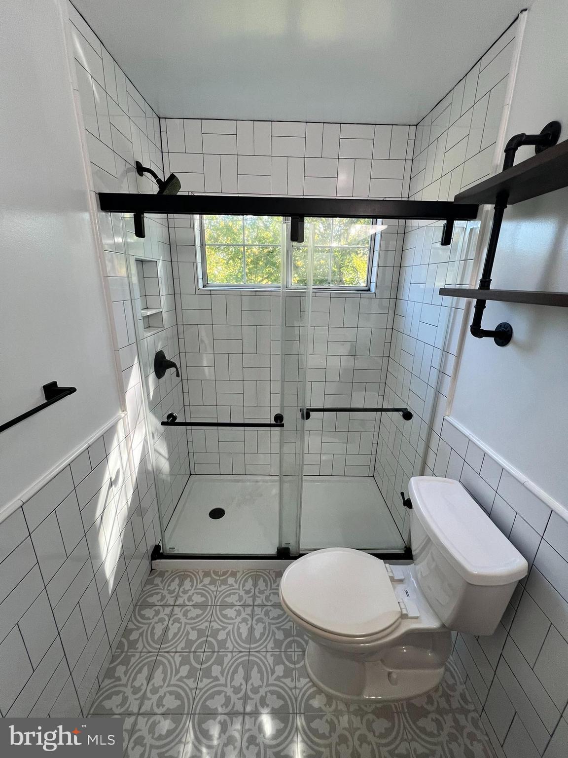 VISTAS AT LAKE ARBOR - Residential Lease