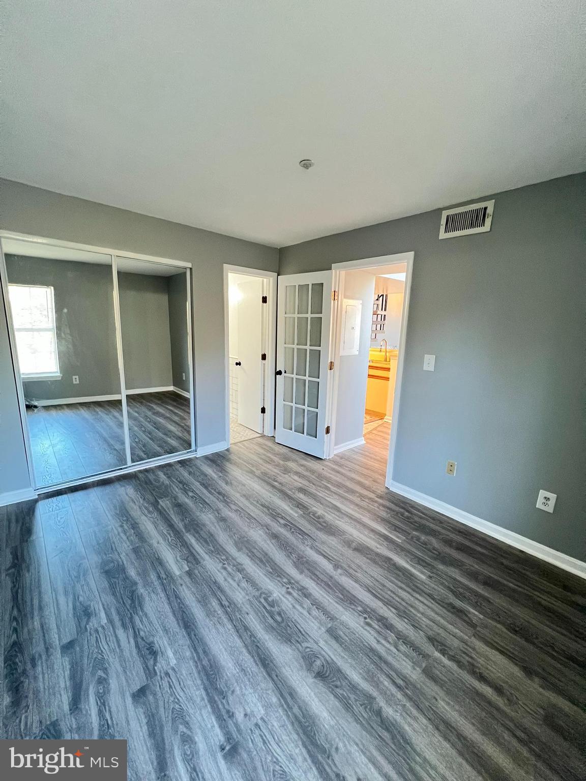 VISTAS AT LAKE ARBOR - Residential Lease