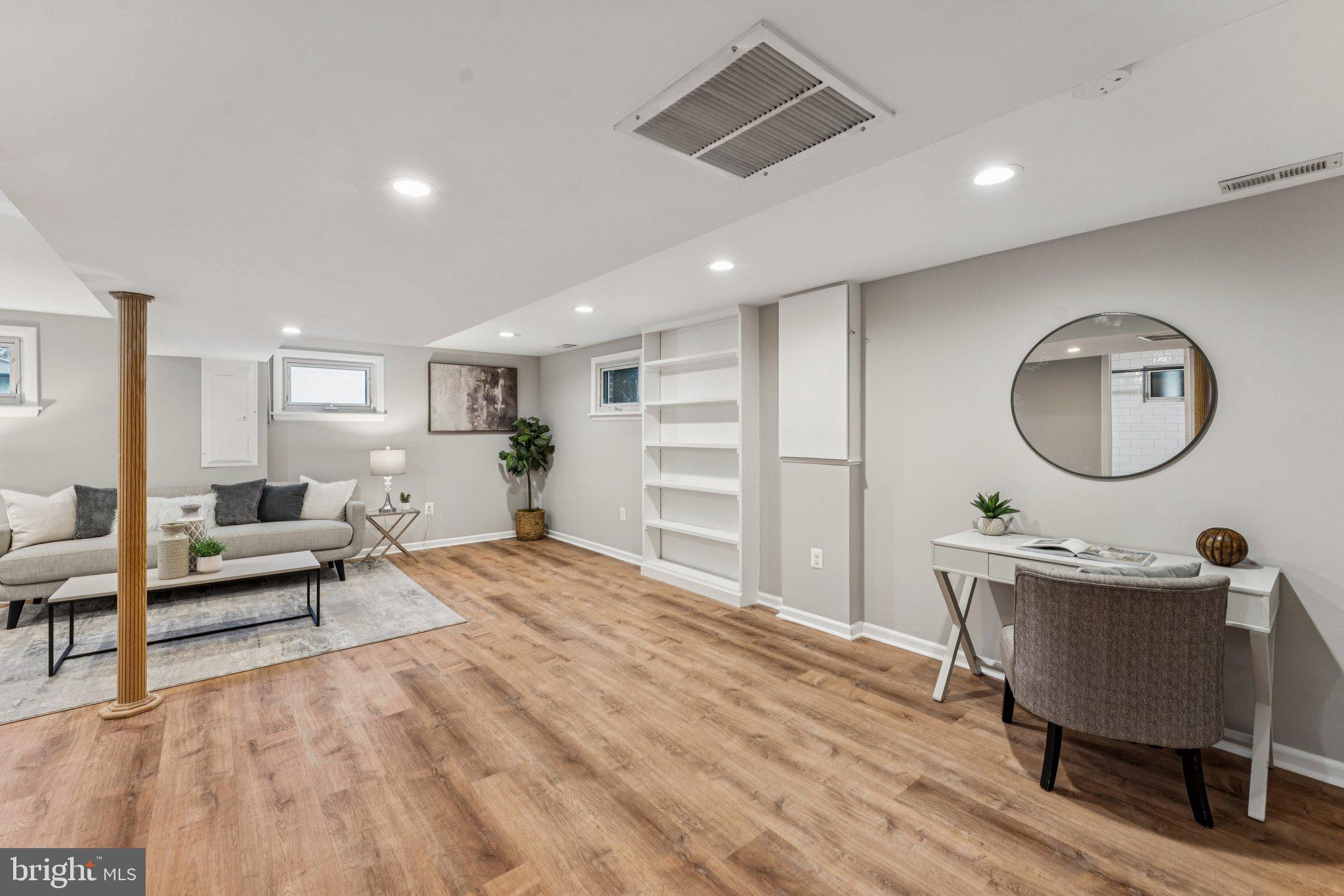 OFFUTT VILLAGE - Residential