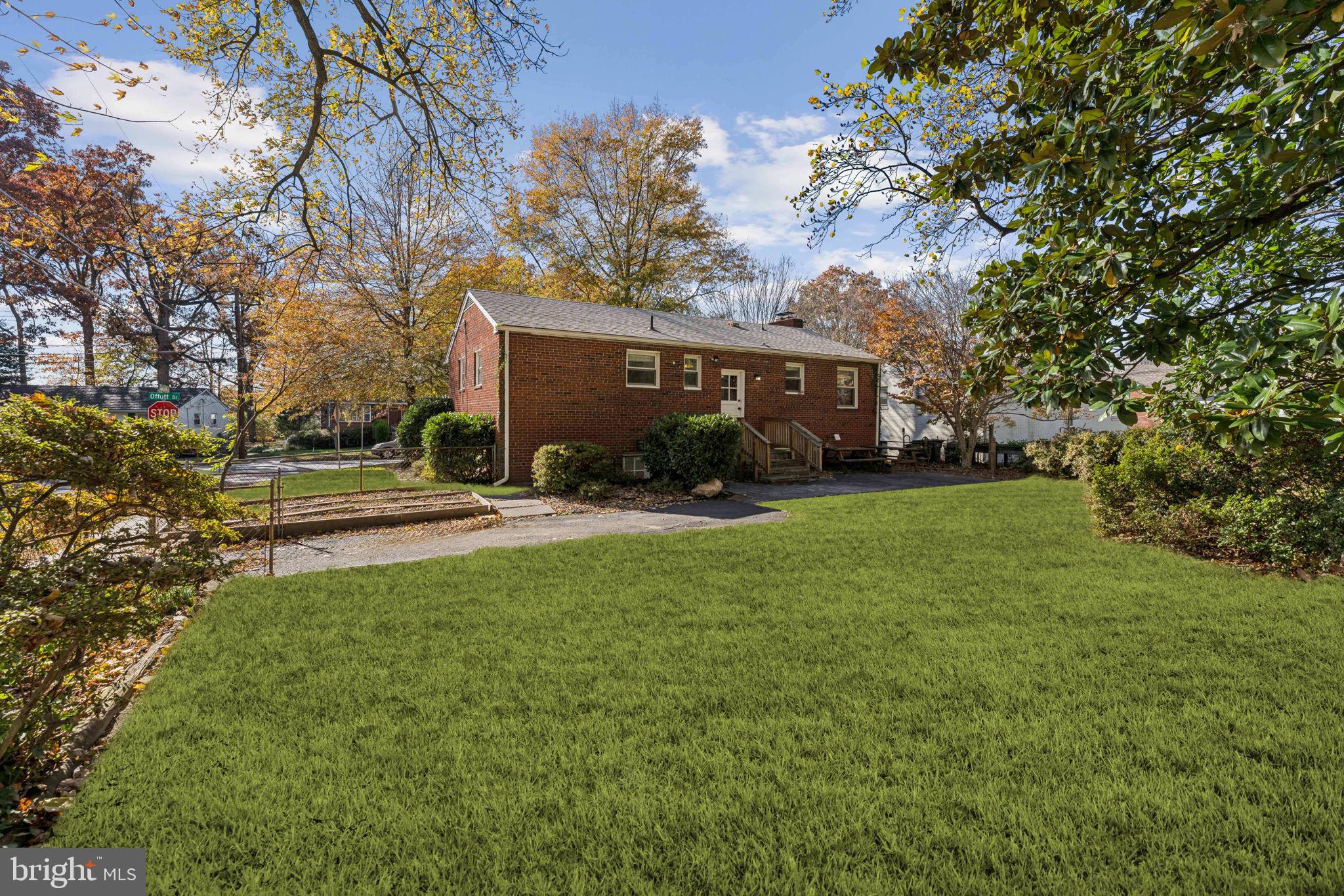 OFFUTT VILLAGE - Residential