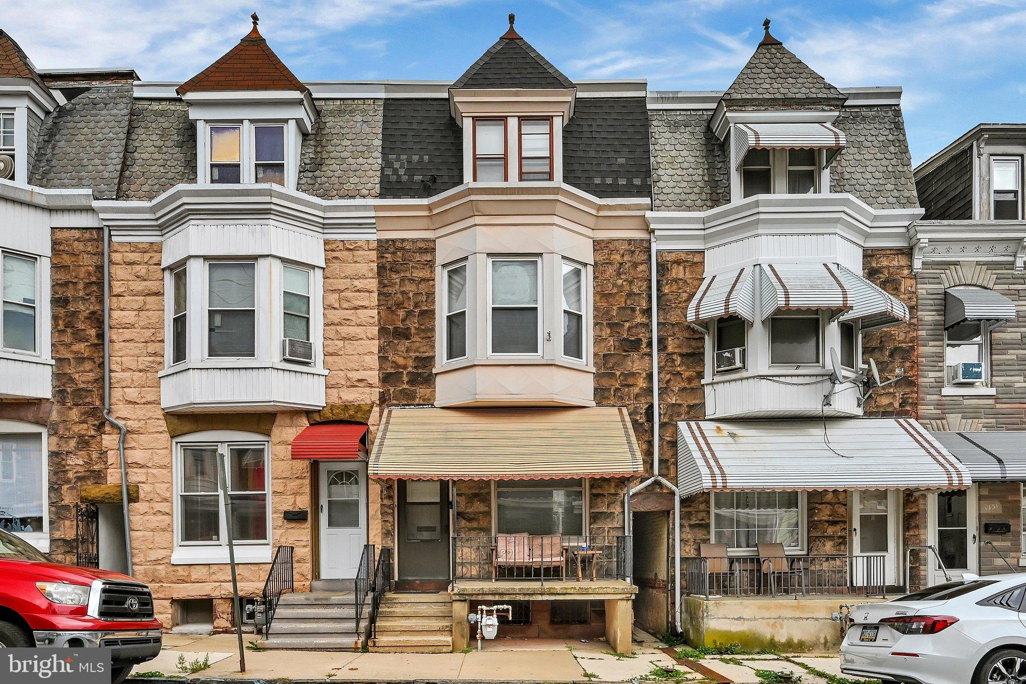 1435 N 10TH STREET
