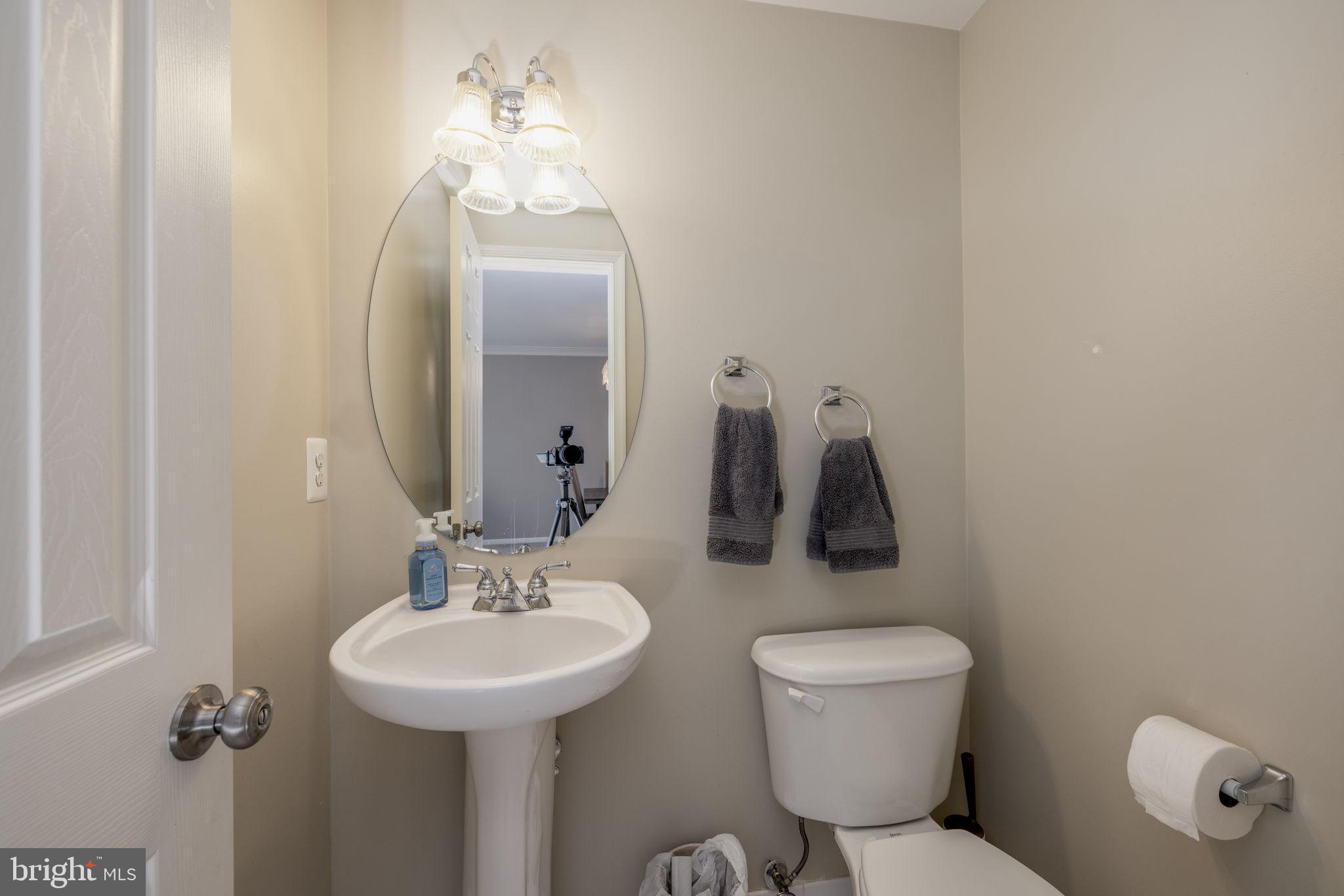 KINGSTOWNE - Residential Lease