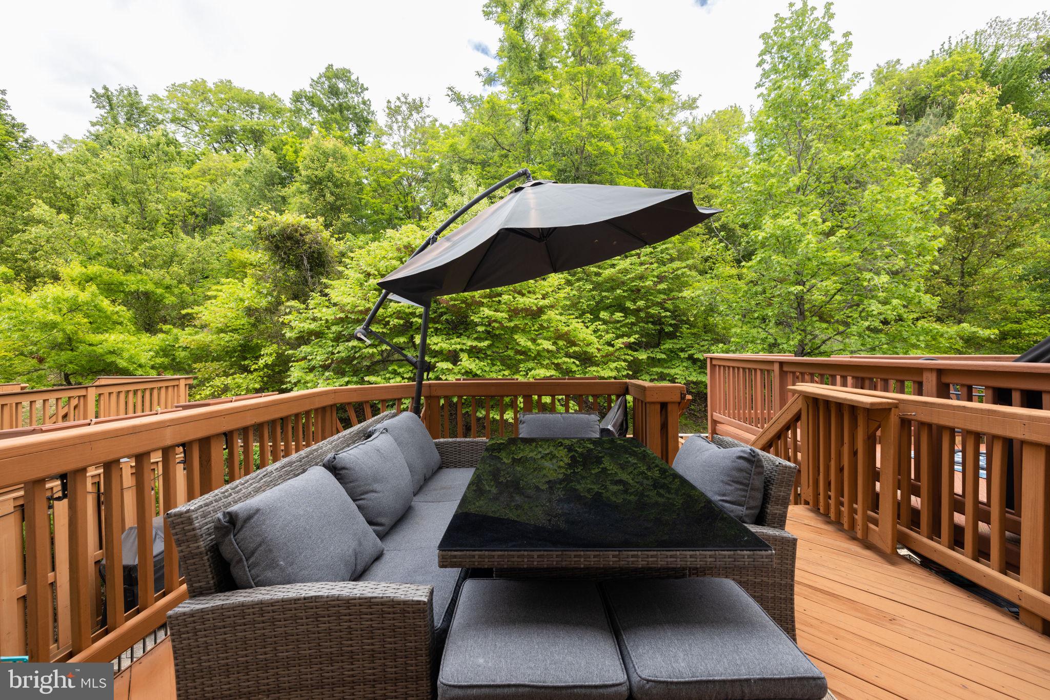 KINGSTOWNE - Residential Lease