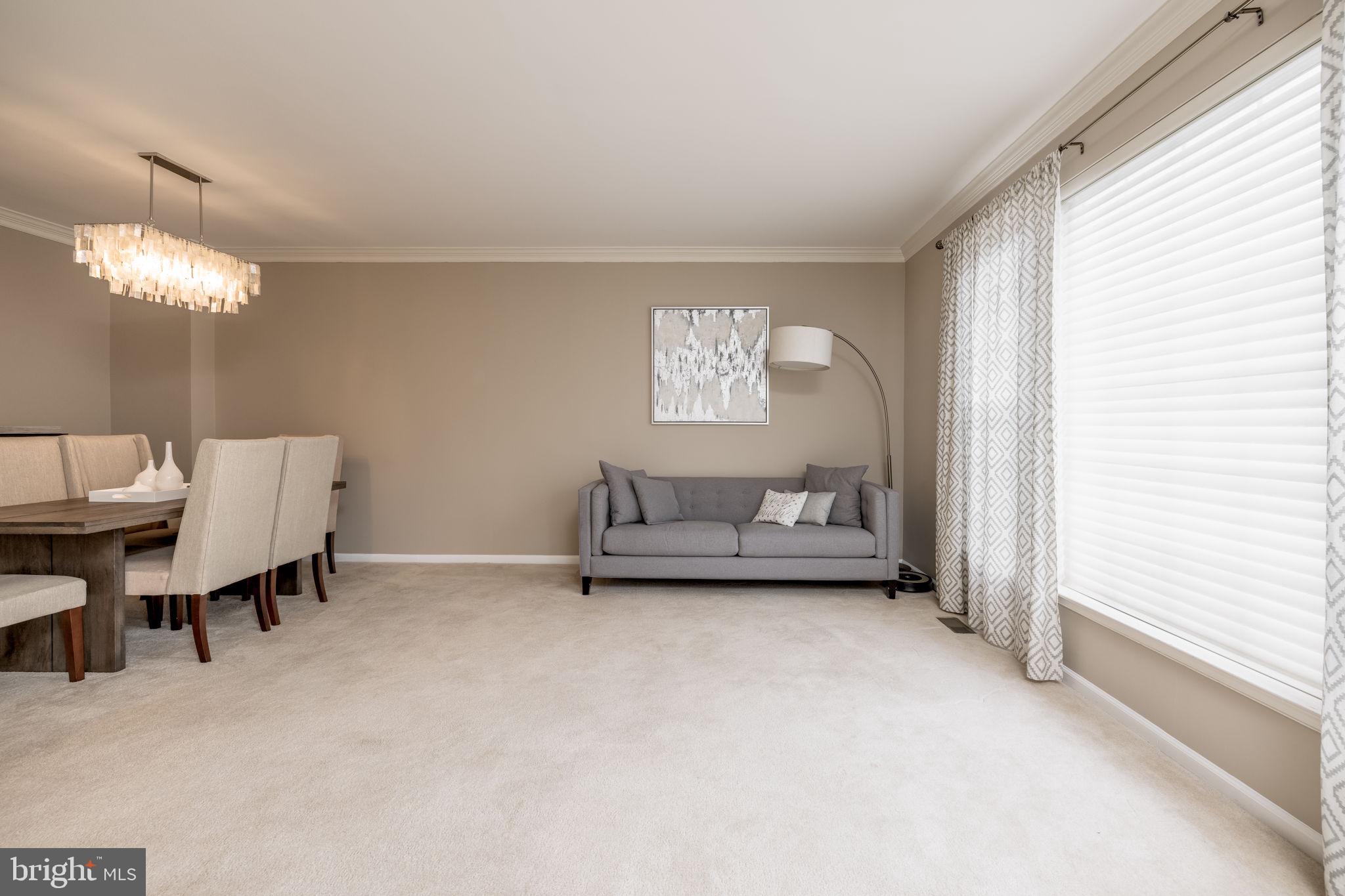 KINGSTOWNE - Residential Lease