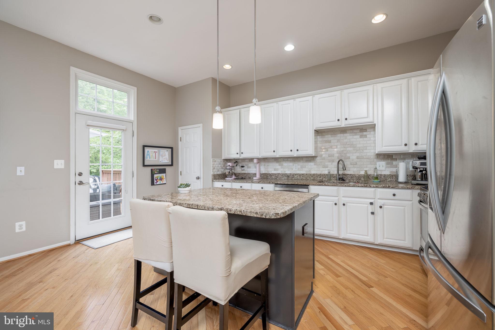 KINGSTOWNE - Residential Lease