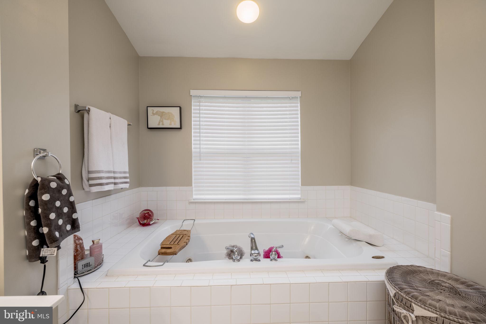 KINGSTOWNE - Residential Lease