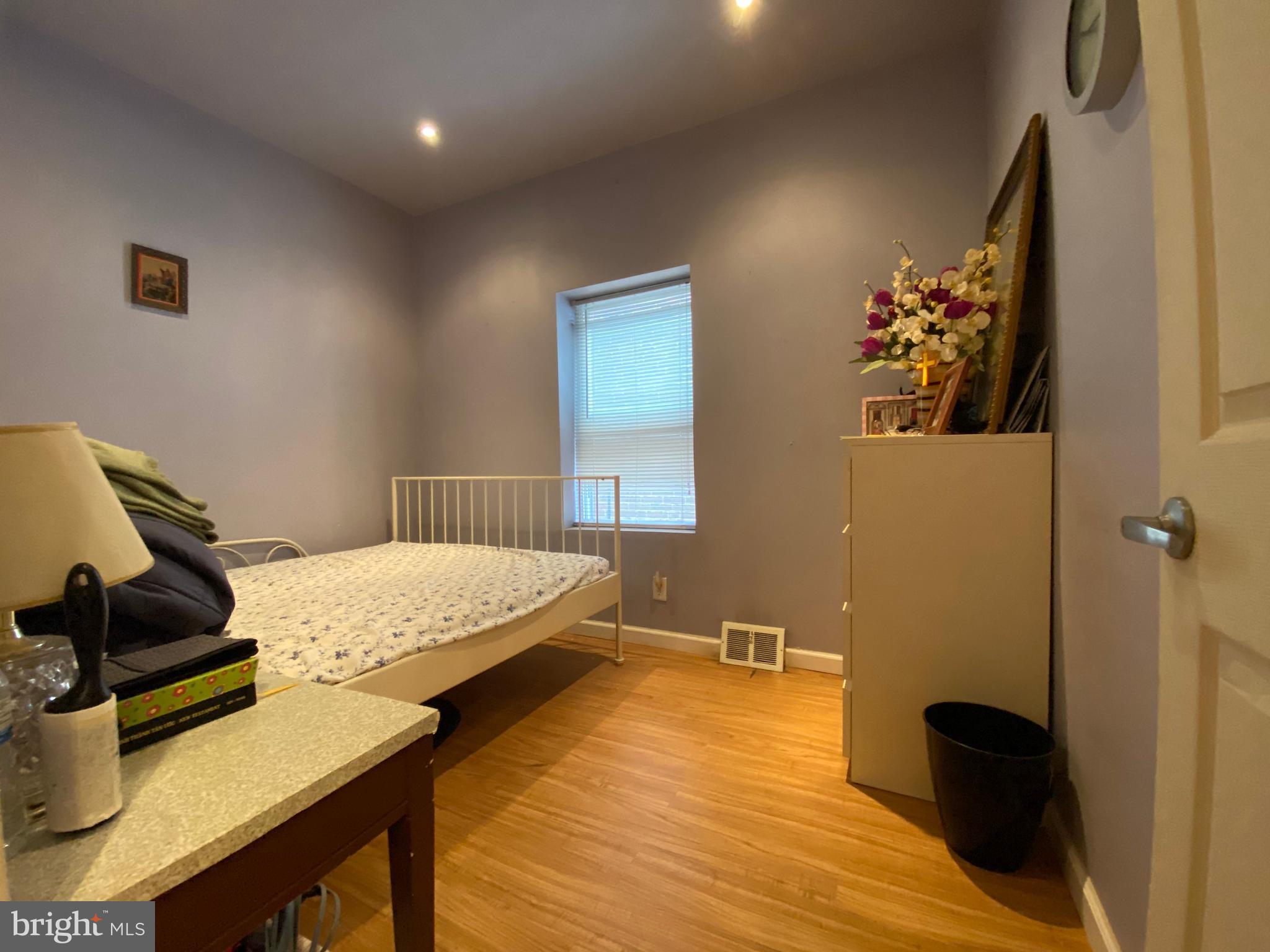 PHILADELPHIA (NORTH) - Residential