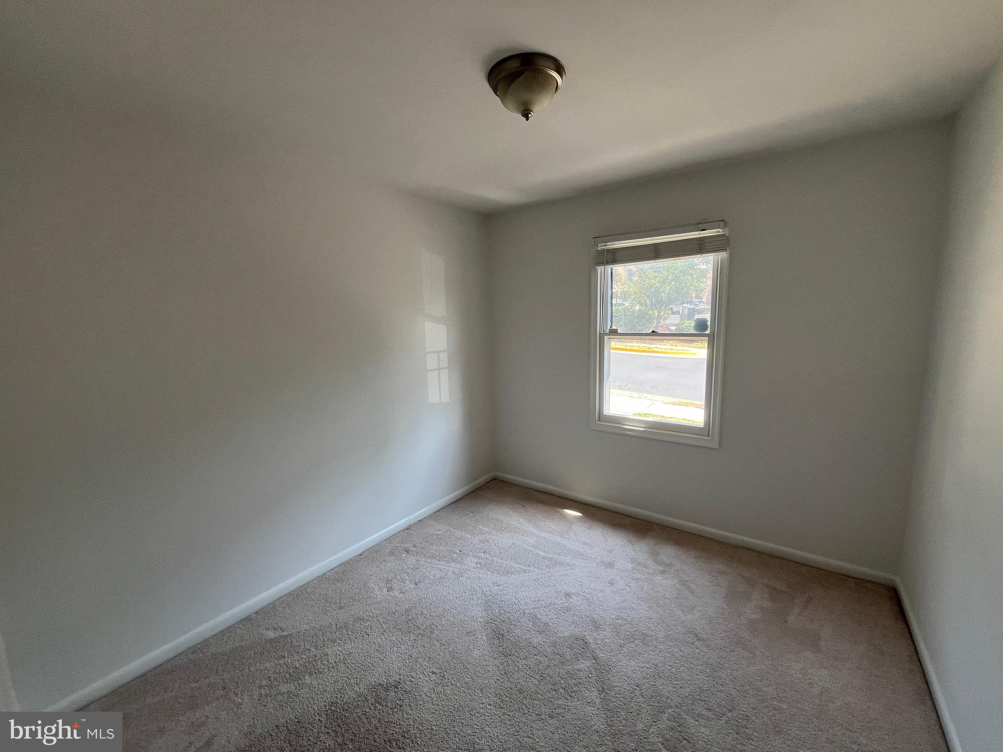 KINGSTOWNE - Residential Lease