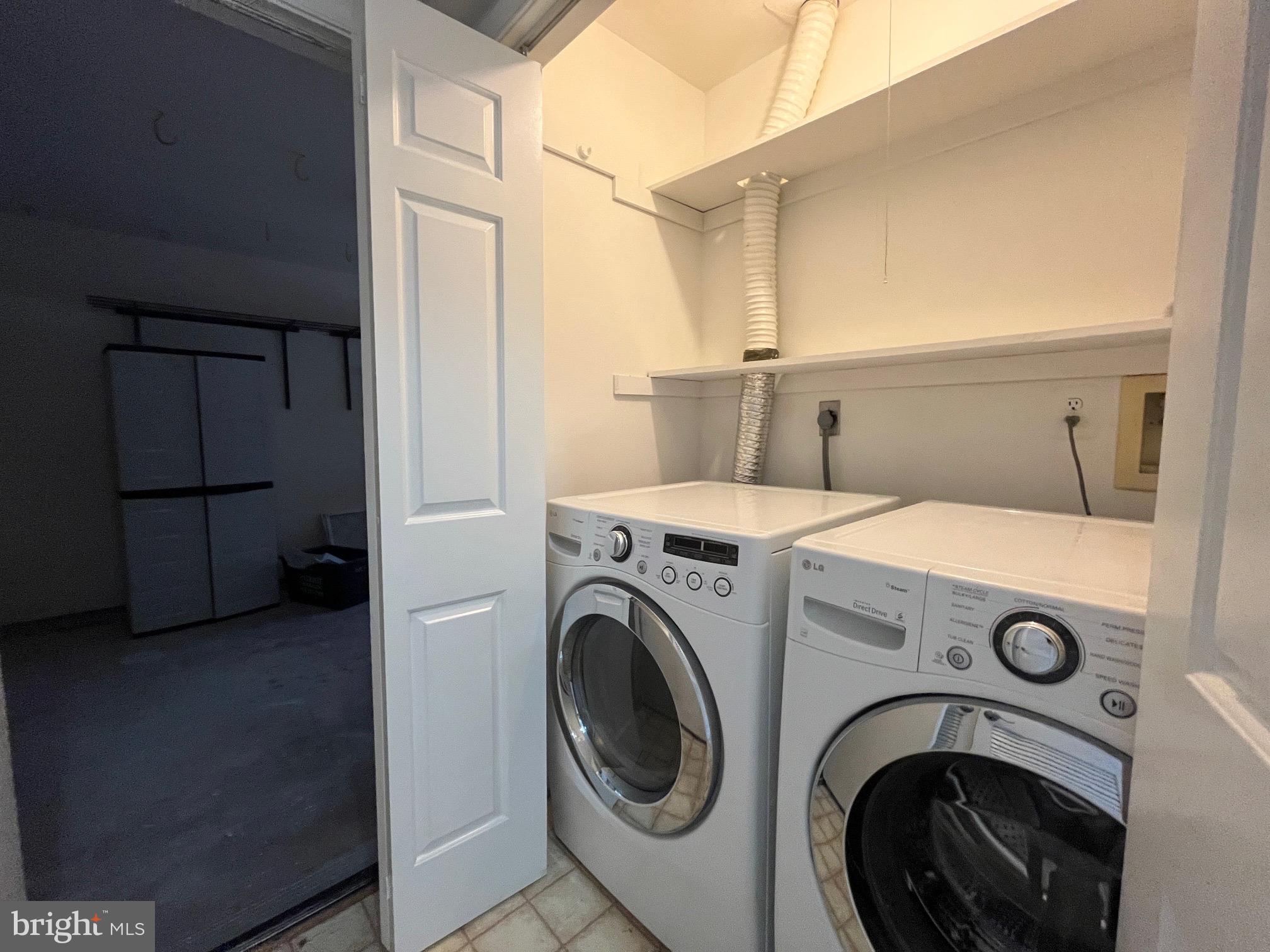 KINGSTOWNE - Residential Lease