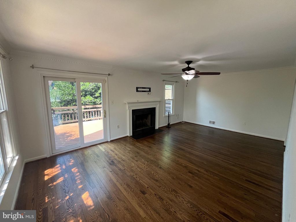 Photo of 6017 Cromwell Place, ALEXANDRIA, VA 22315 (MLS # VAFX2274480)