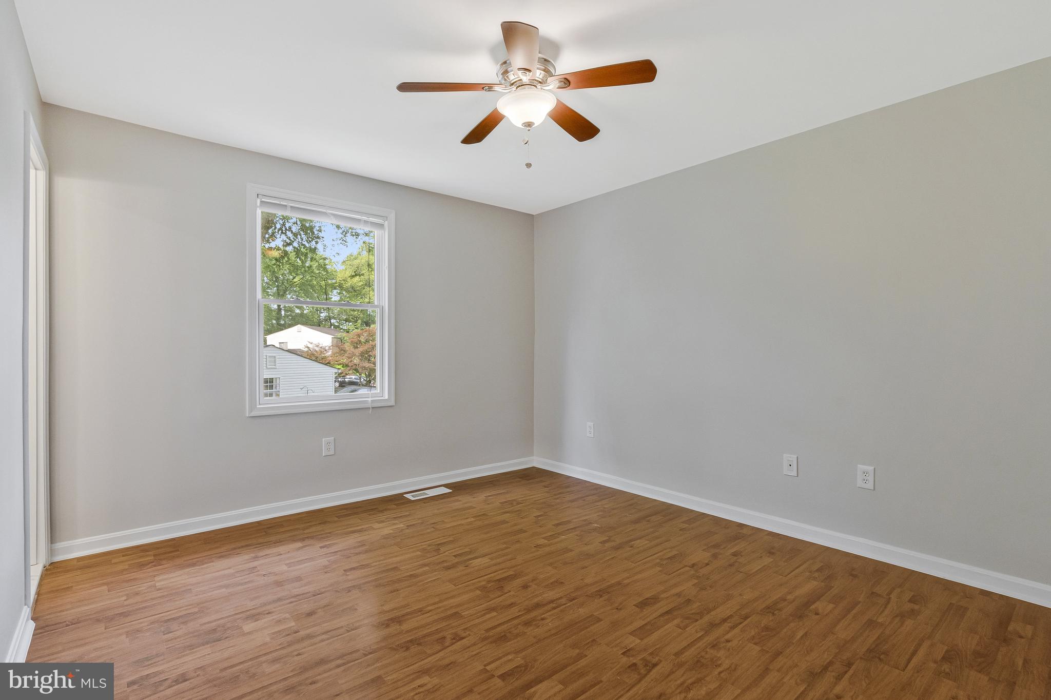 GLENBROOKE WOODS - Residential