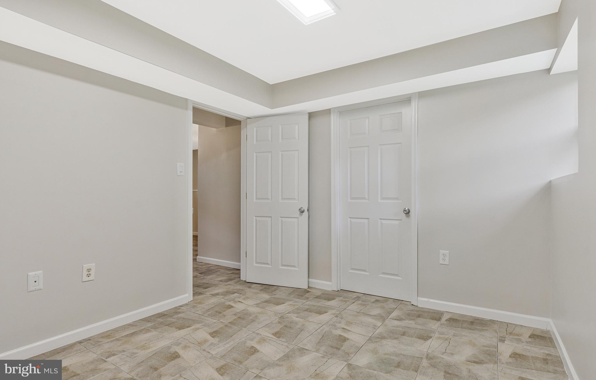 GLENBROOKE WOODS - Residential