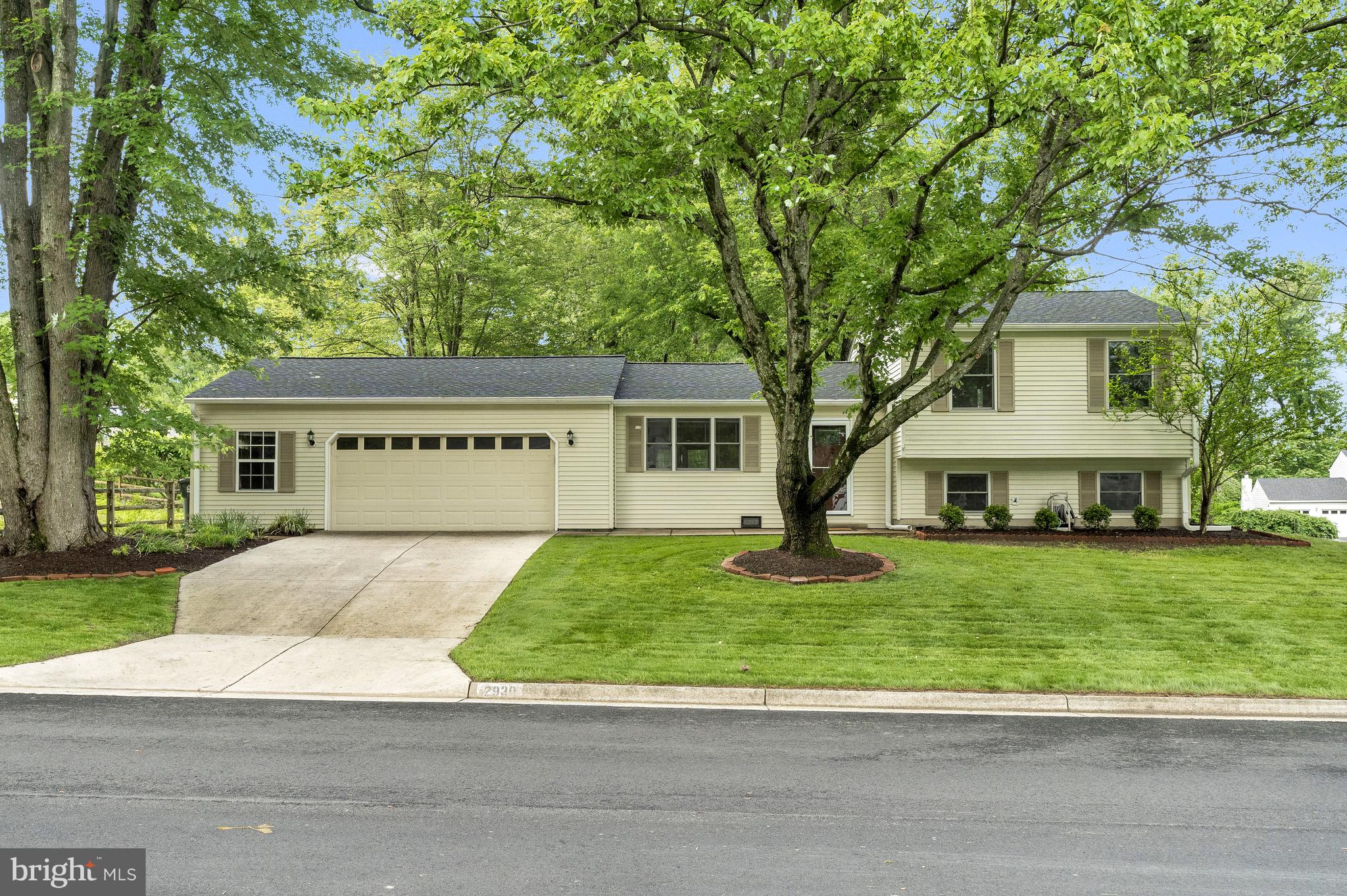 GLENBROOKE WOODS - Residential