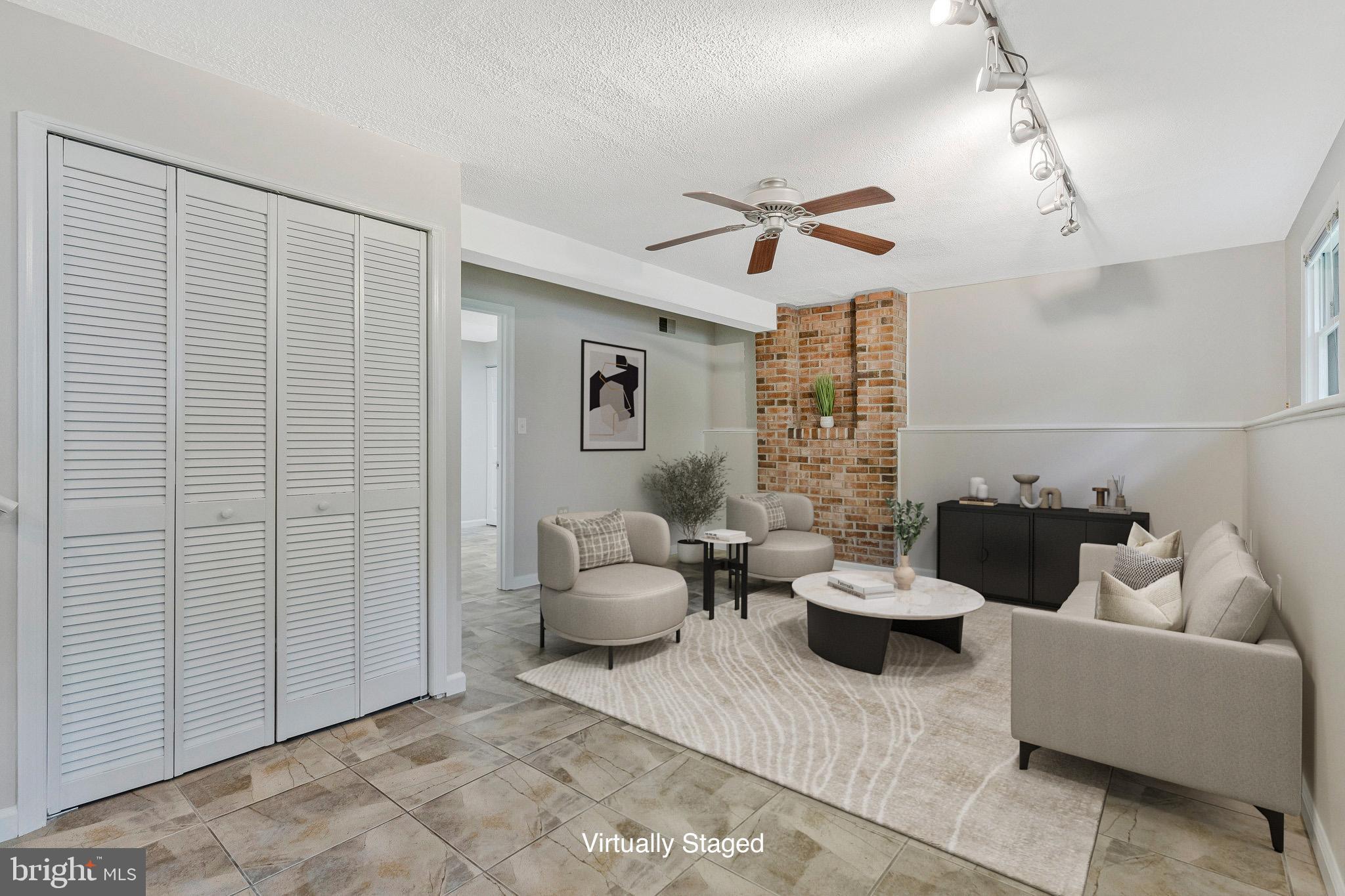 GLENBROOKE WOODS - Residential