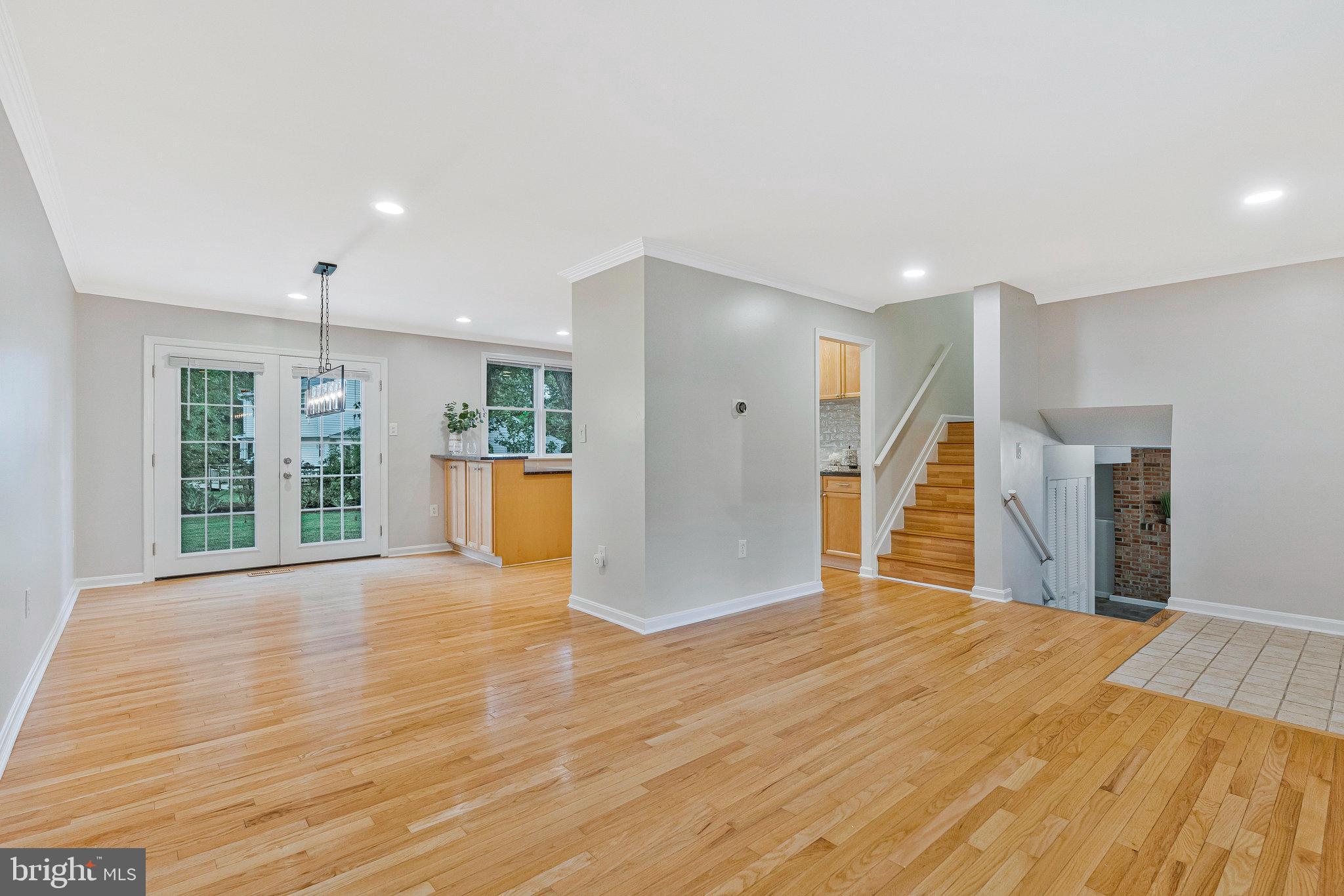 GLENBROOKE WOODS - Residential