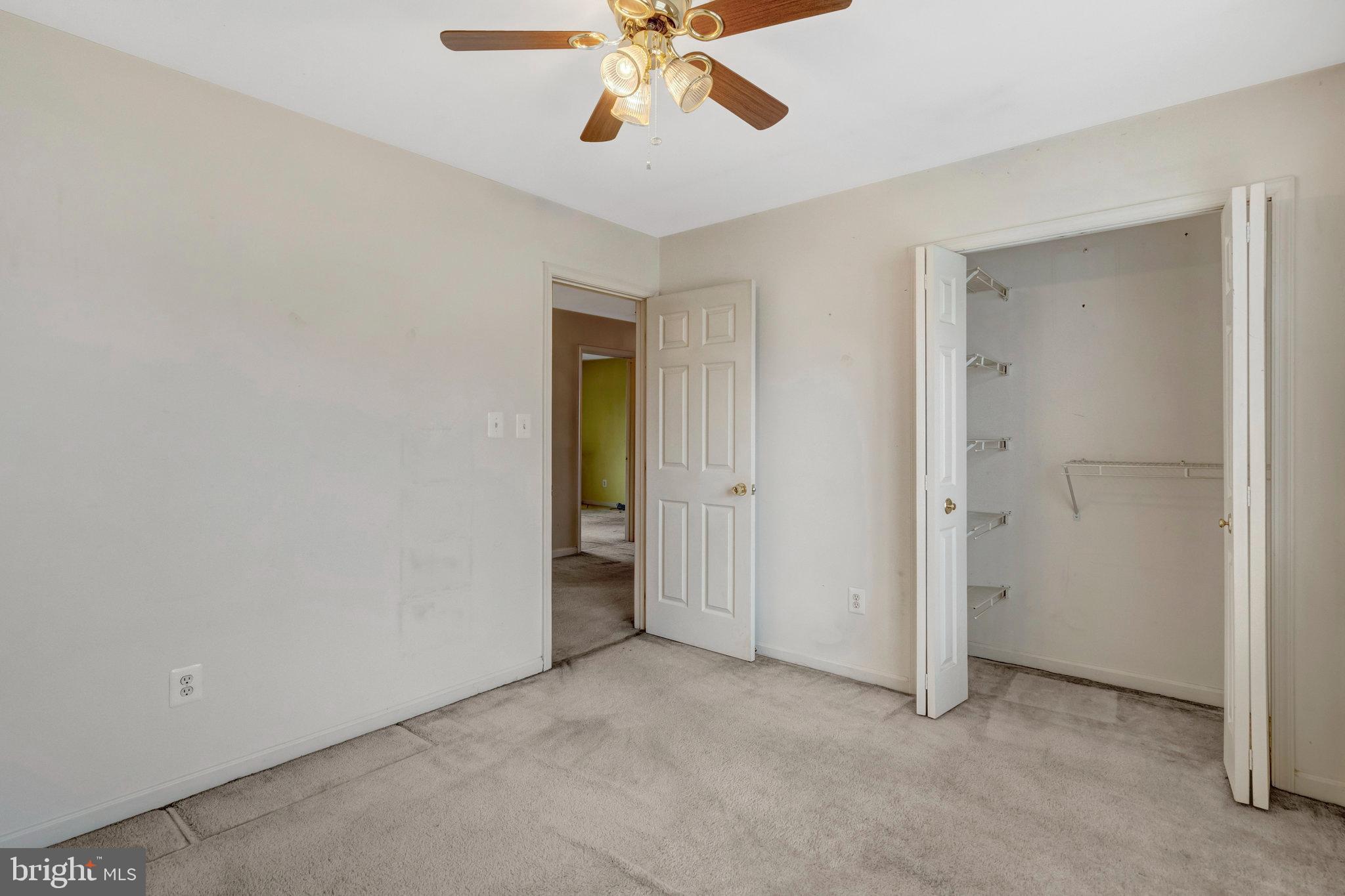 GREENHILL CROSSING - Residential