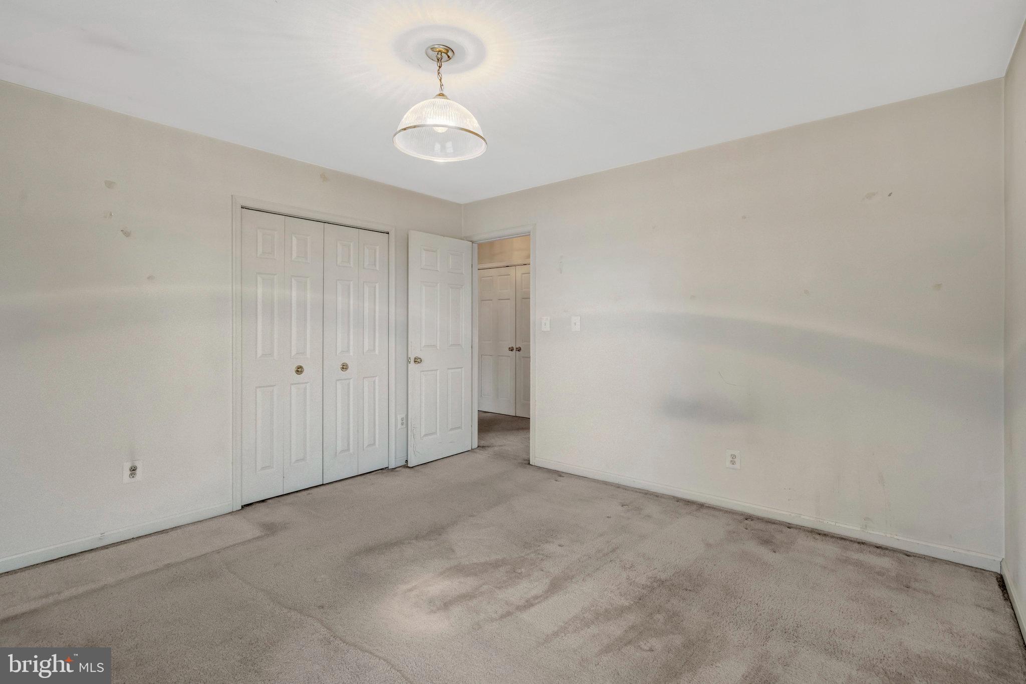 GREENHILL CROSSING - Residential