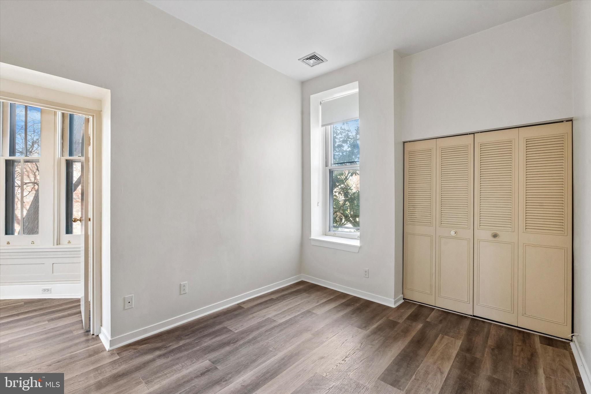 ART MUSEUM AREA - Residential