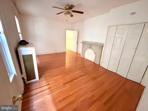Townhouse For Rent - 1723 Mount Vernon Street #1R<br/> Philadelphia County, PHILADELPHIA, PA 19130