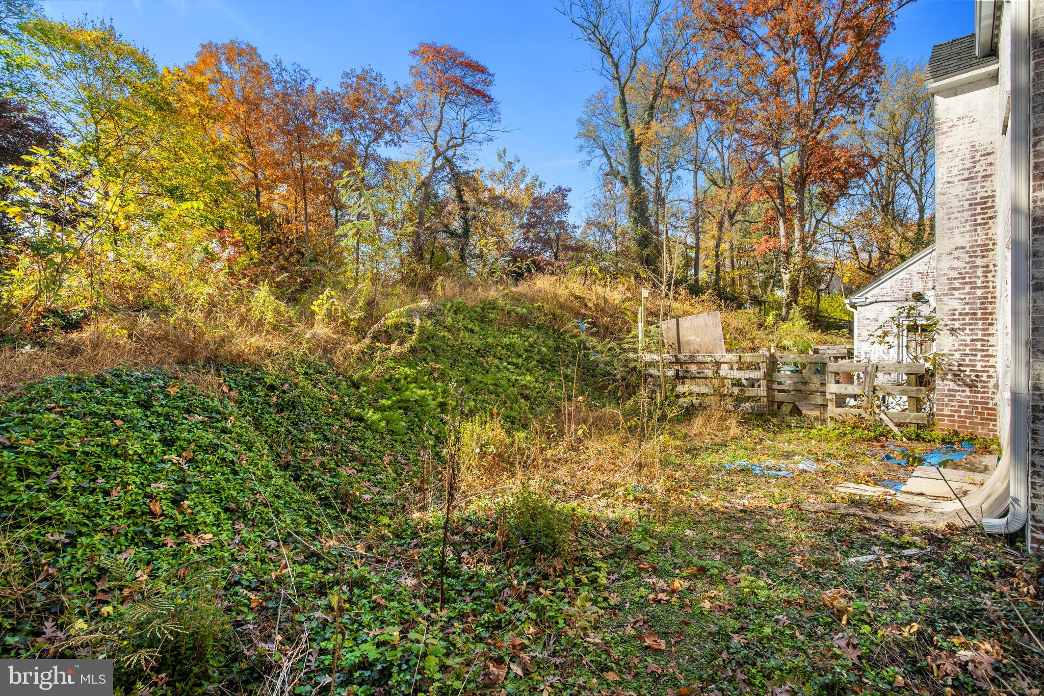 RUXTON - Residential