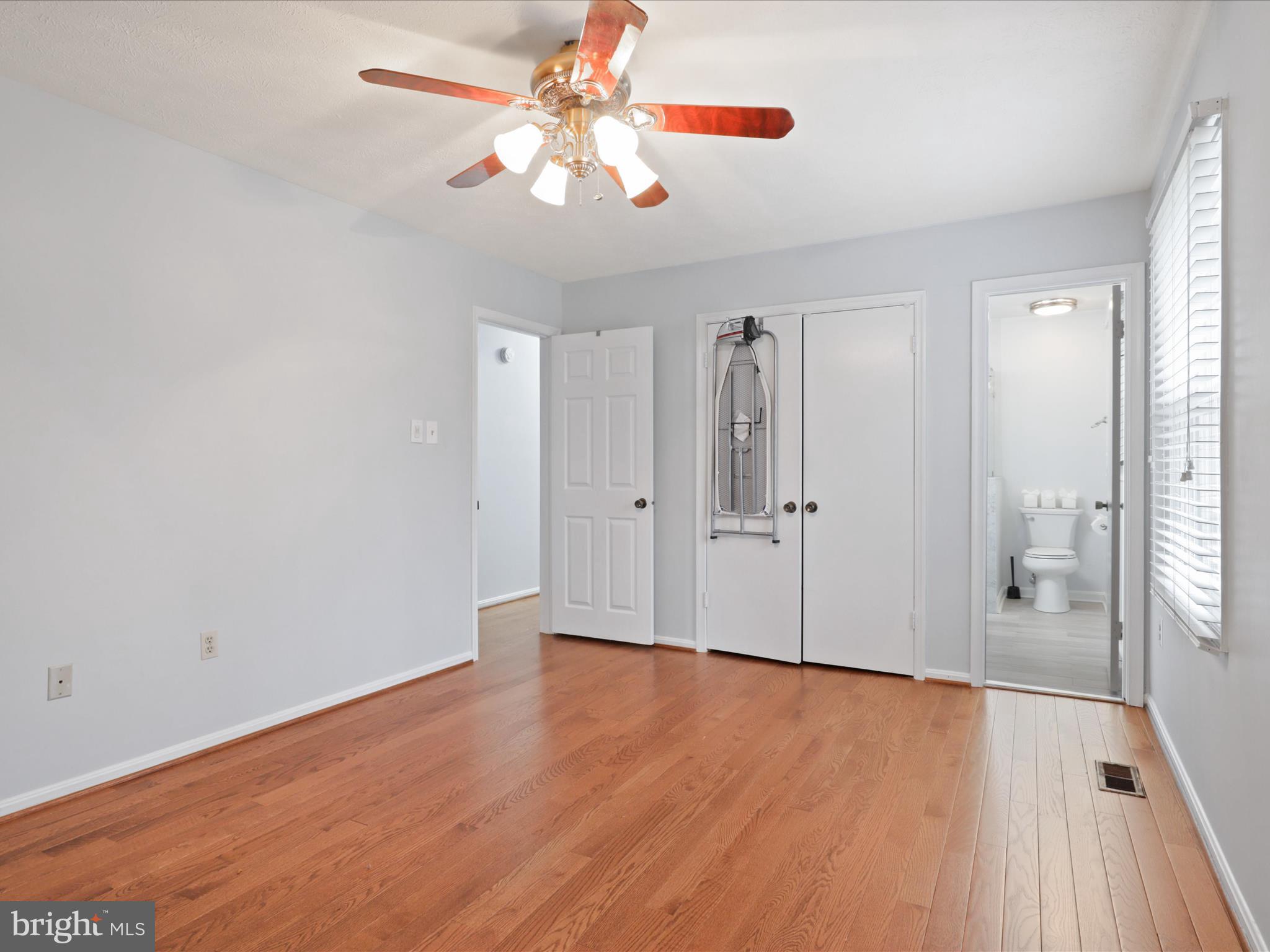 LAUREL RIDGE - Residential