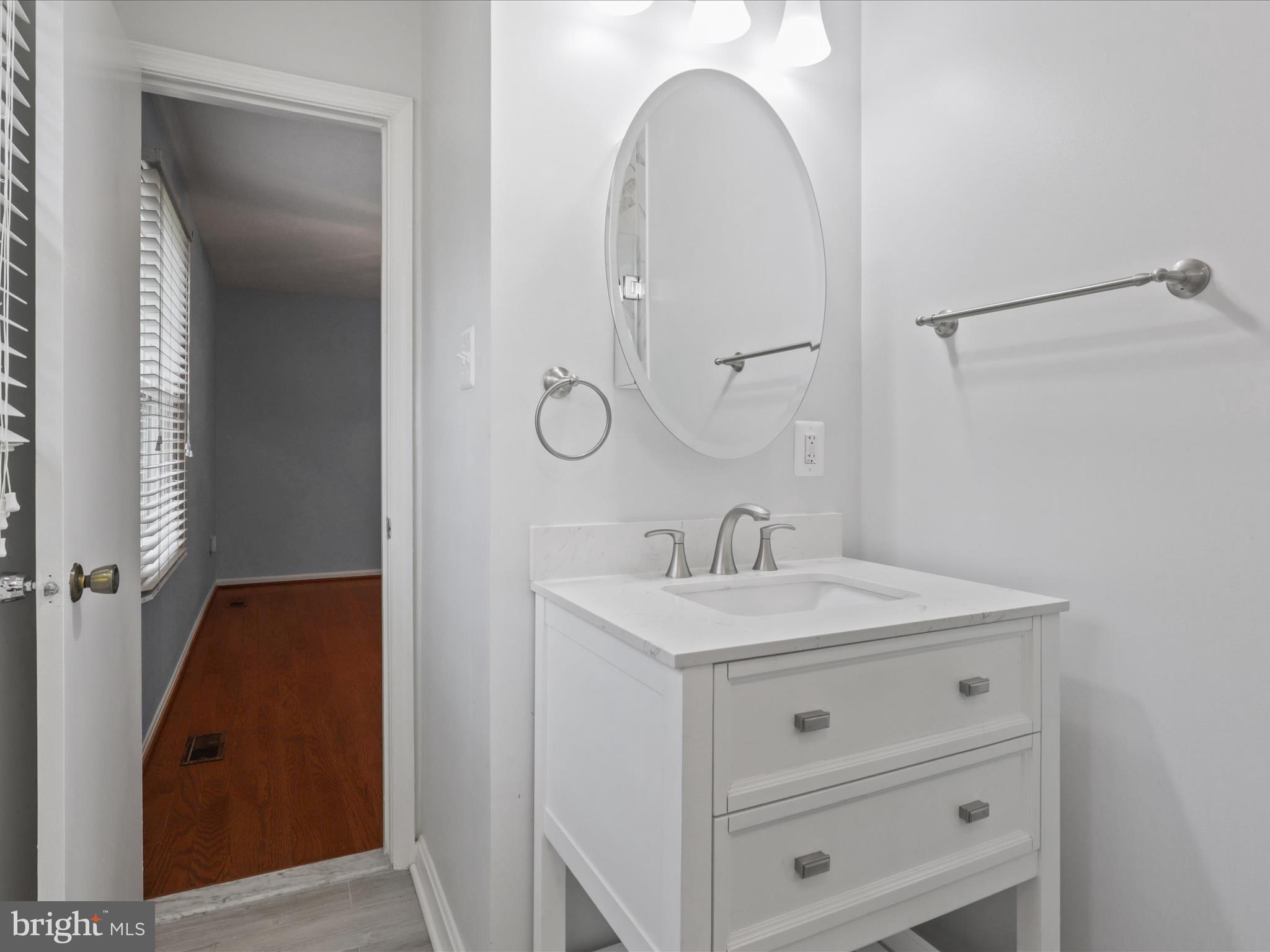 LAUREL RIDGE - Residential