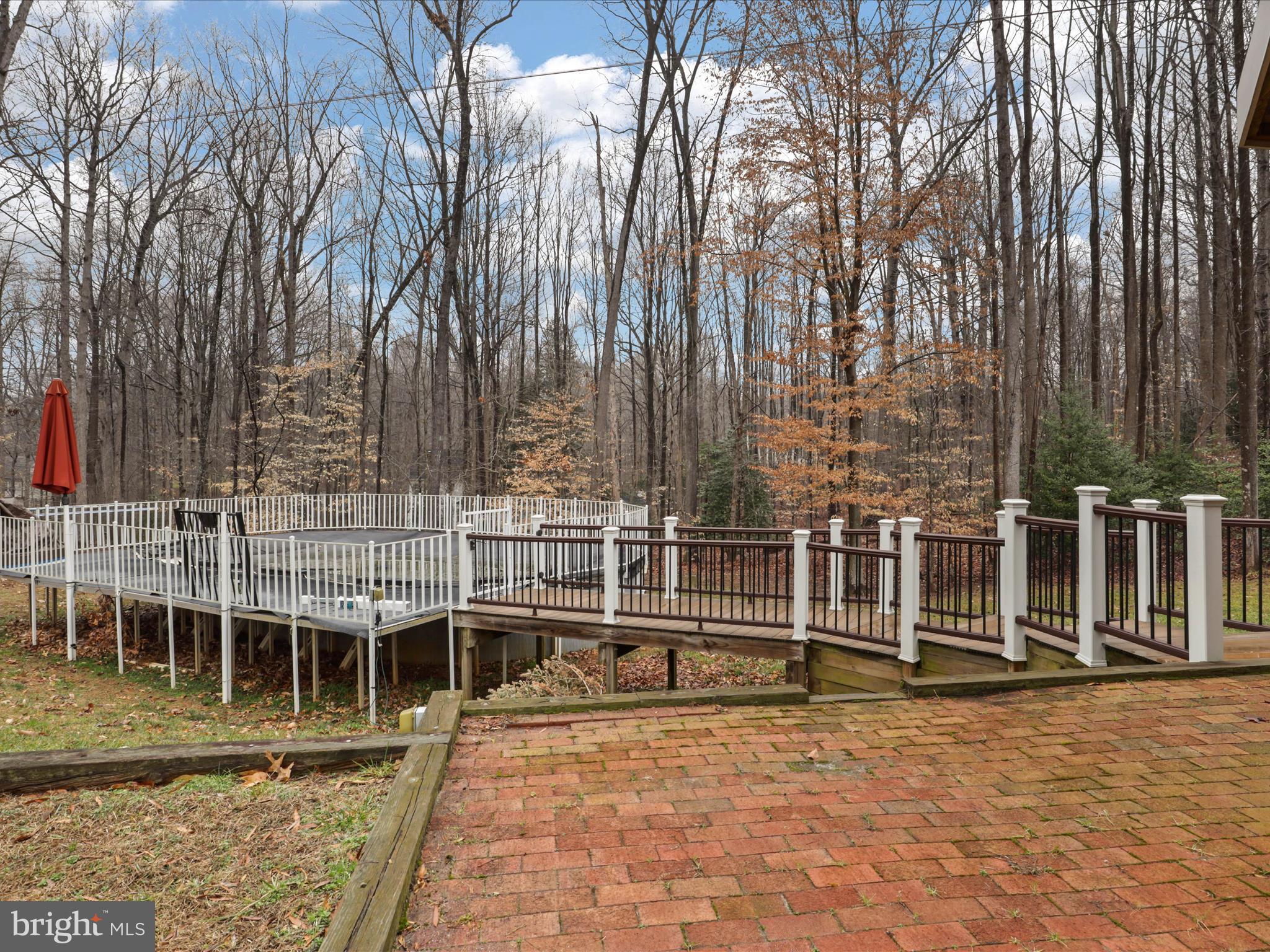 LAUREL RIDGE - Residential