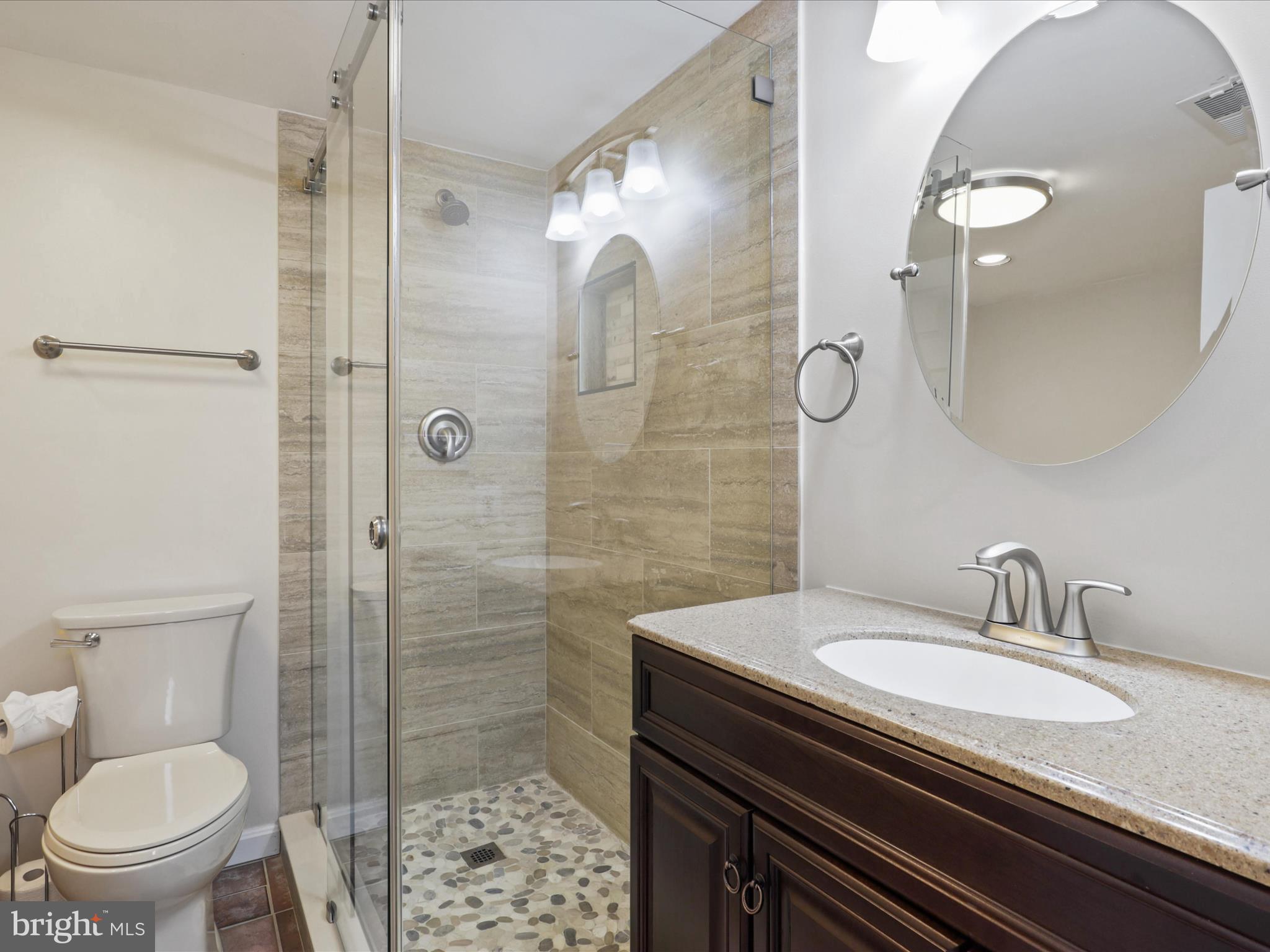 LAUREL RIDGE - Residential