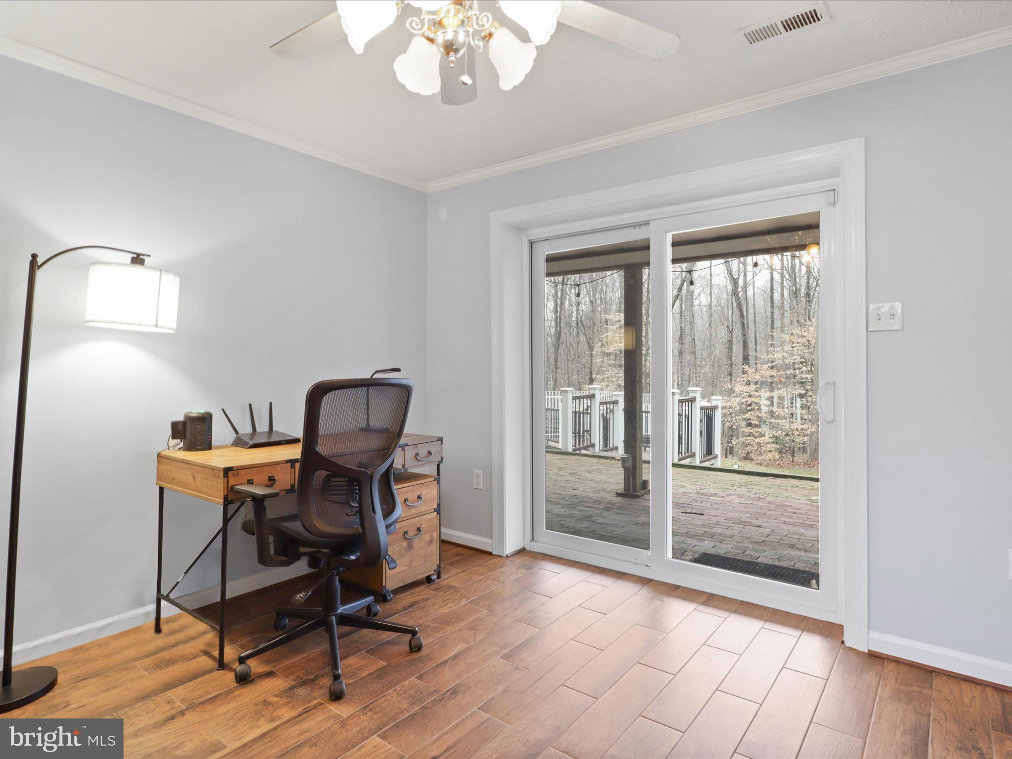 LAUREL RIDGE - Residential