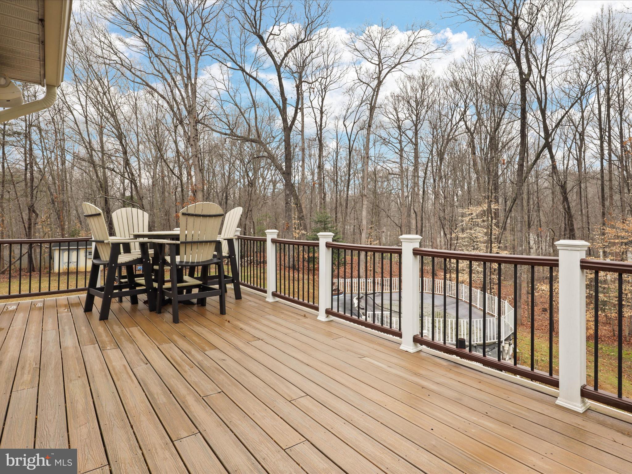 LAUREL RIDGE - Residential