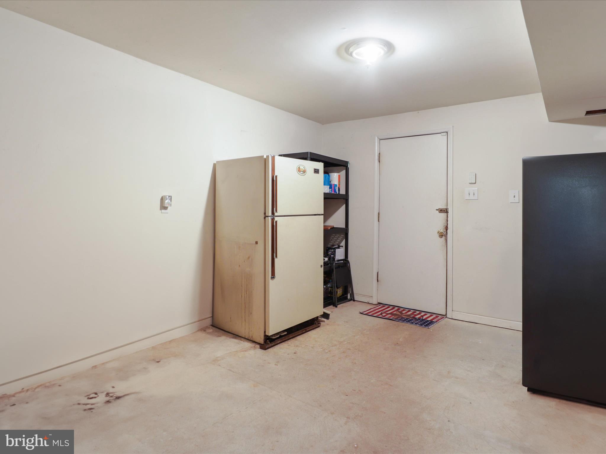 LAUREL RIDGE - Residential