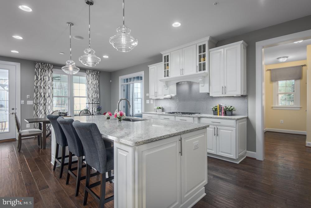 TWO RIVERS - Residential