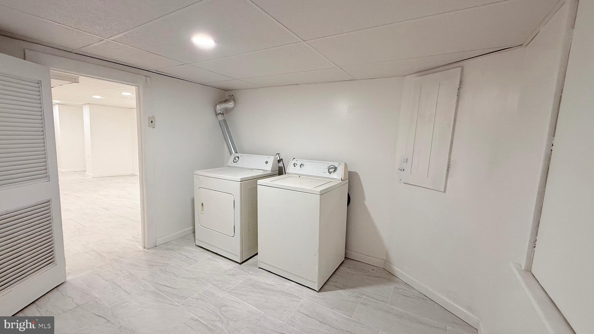 HUNTING PARK - Residential