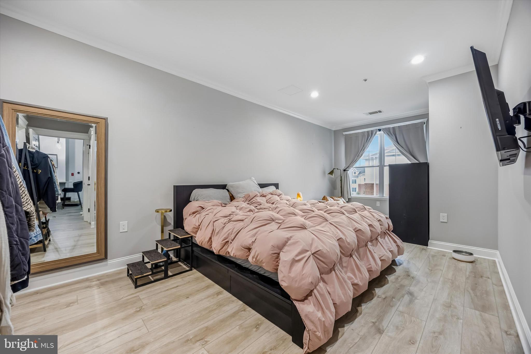 THE GRANDE AT RIVERVIEW - Residential