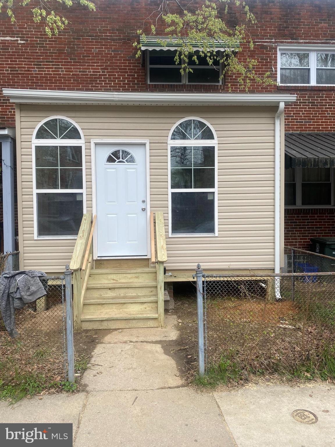 WAVERLY - Residential