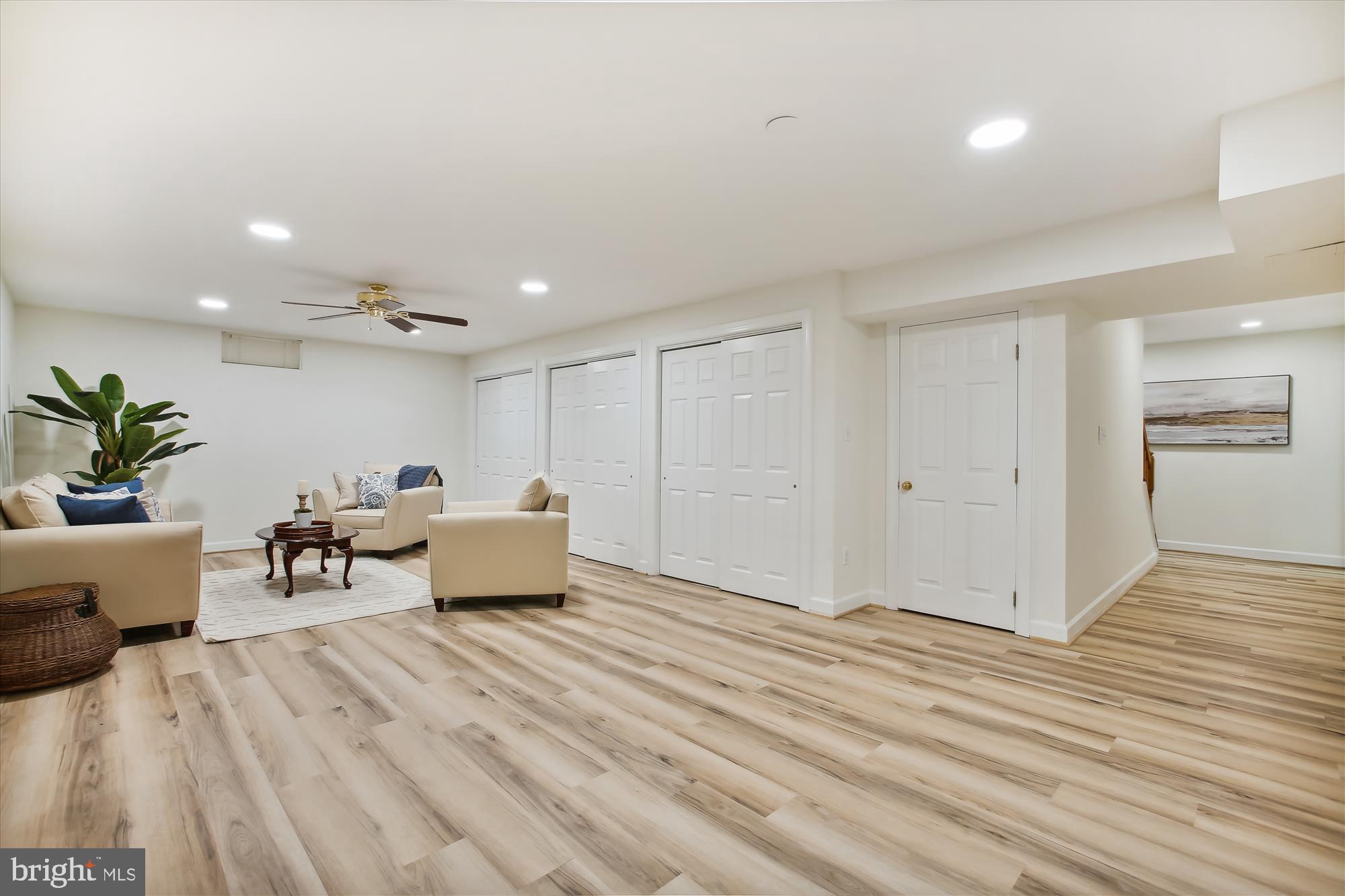 MADRILLON ESTATES - Residential