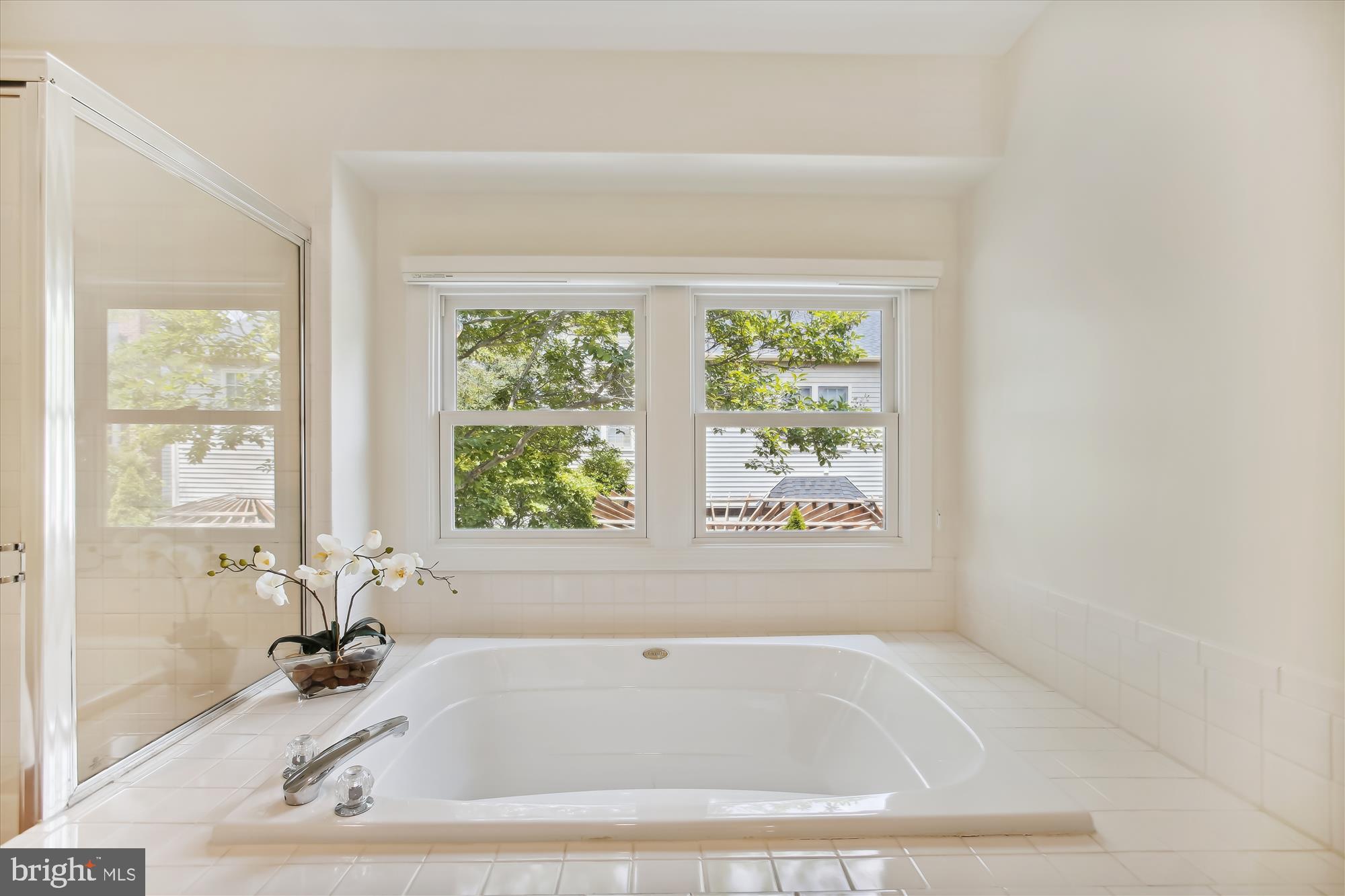 MADRILLON ESTATES - Residential