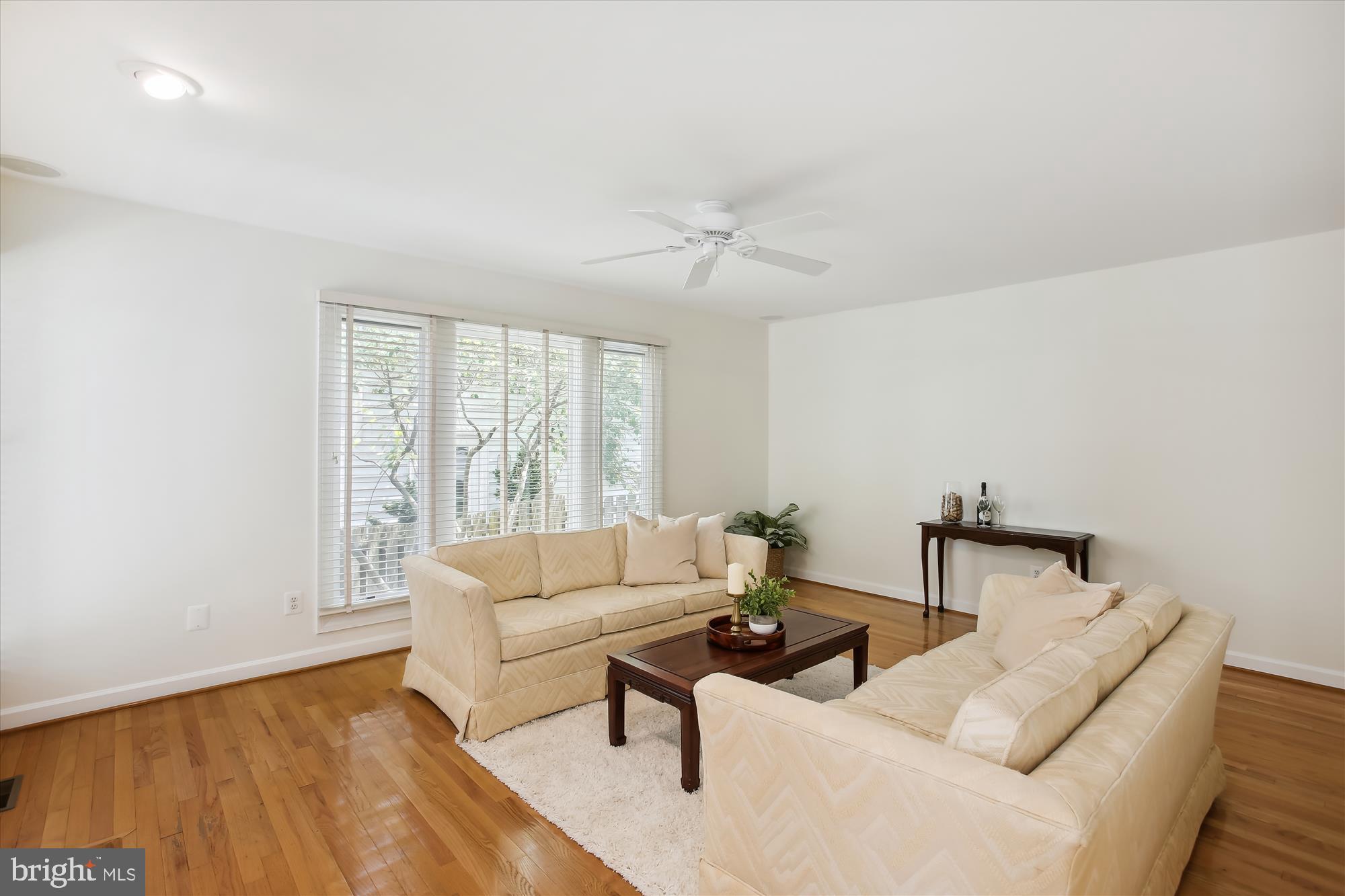 MADRILLON ESTATES - Residential