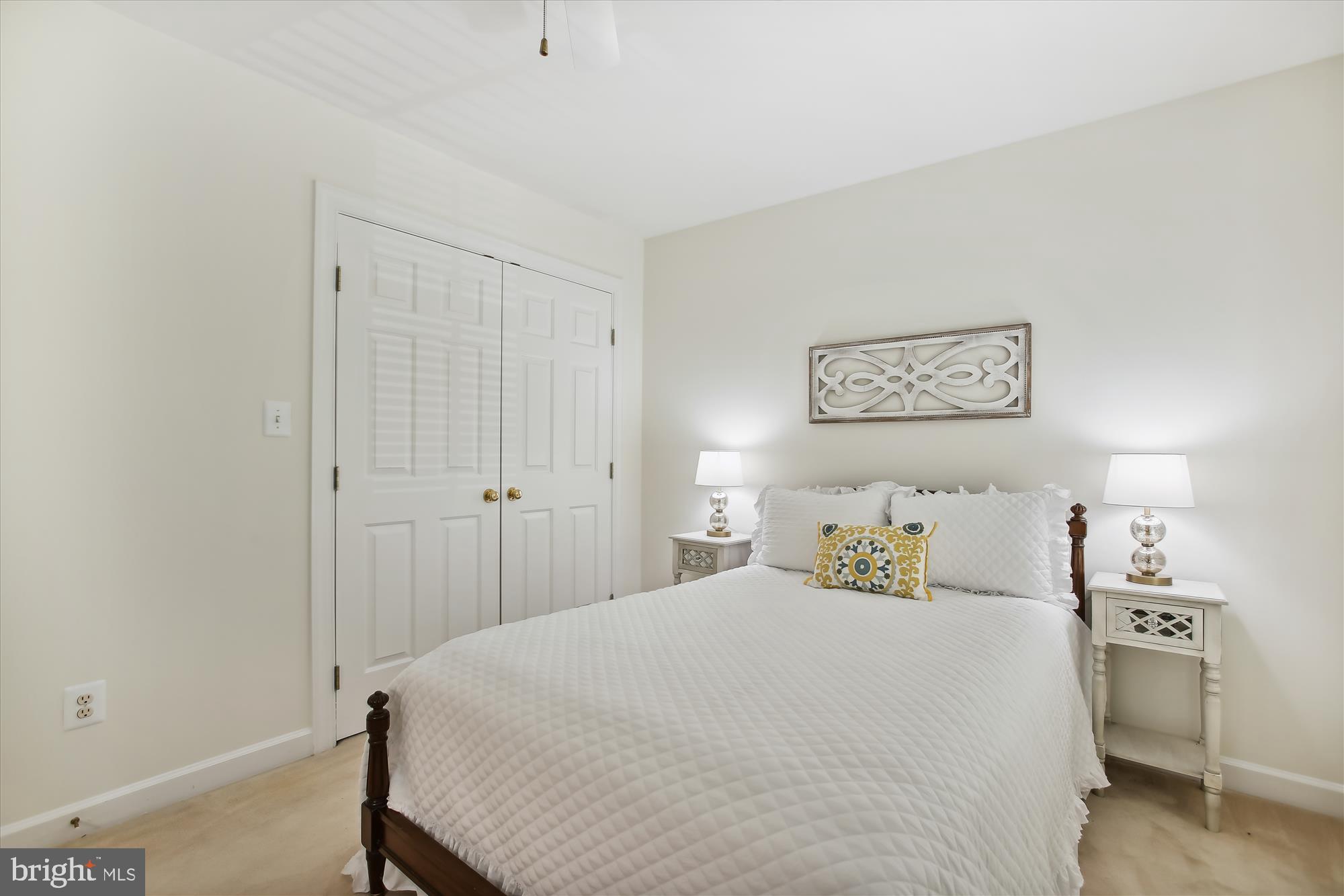 MADRILLON ESTATES - Residential