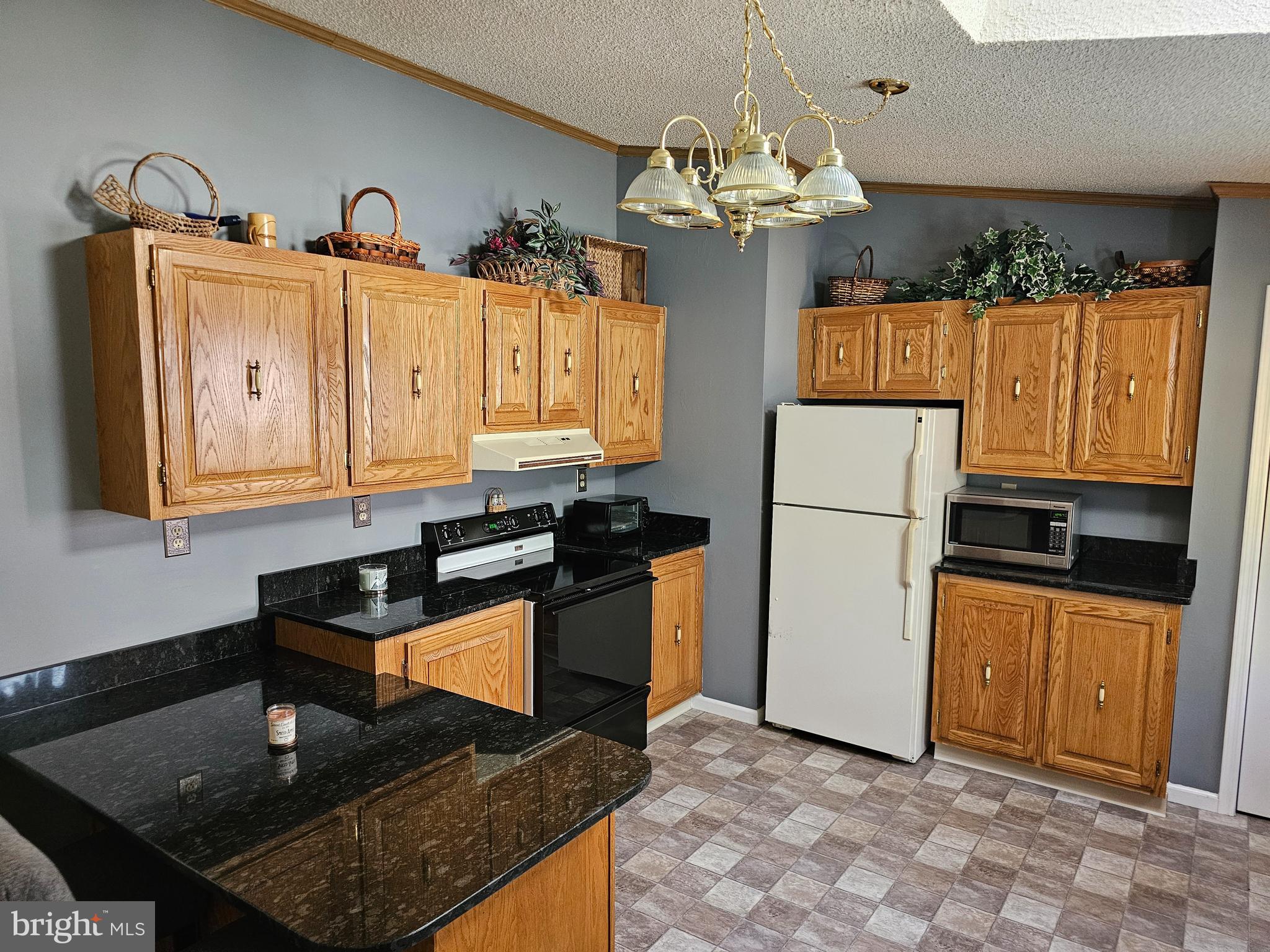 TOWAMENSING TRAILS - Residential