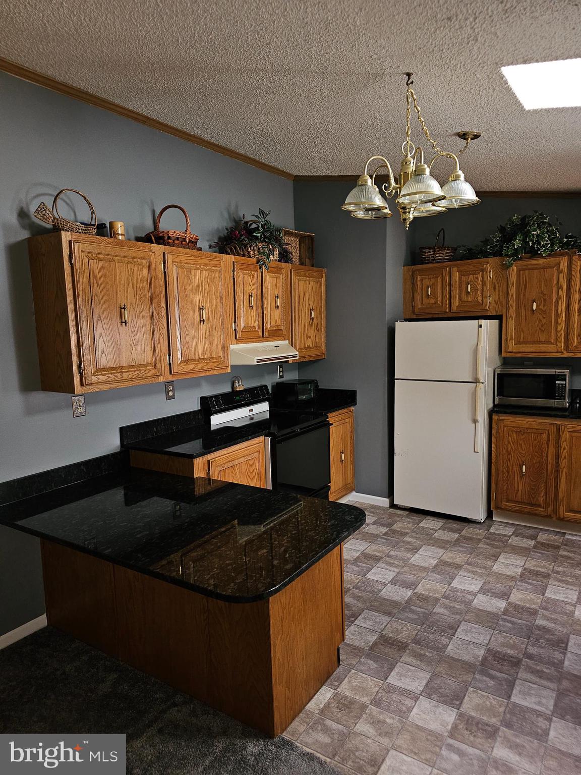 TOWAMENSING TRAILS - Residential