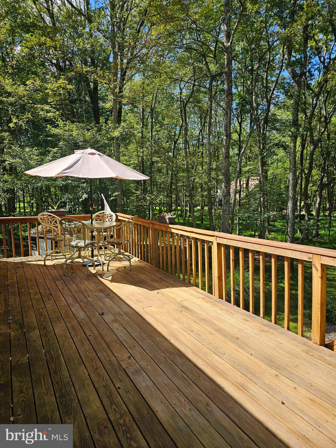 TOWAMENSING TRAILS - Residential