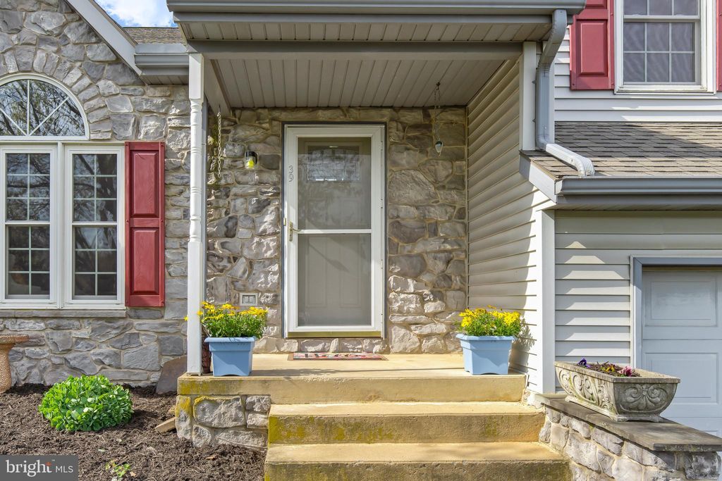 Photo of 39 Pebble Creek Drive, Lititz, PA 17543 (MLS # PALA2050128)