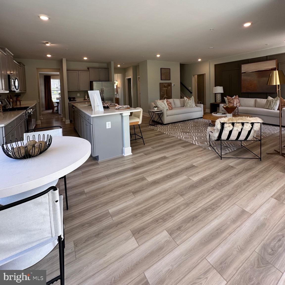 ST CHARLES - Residential