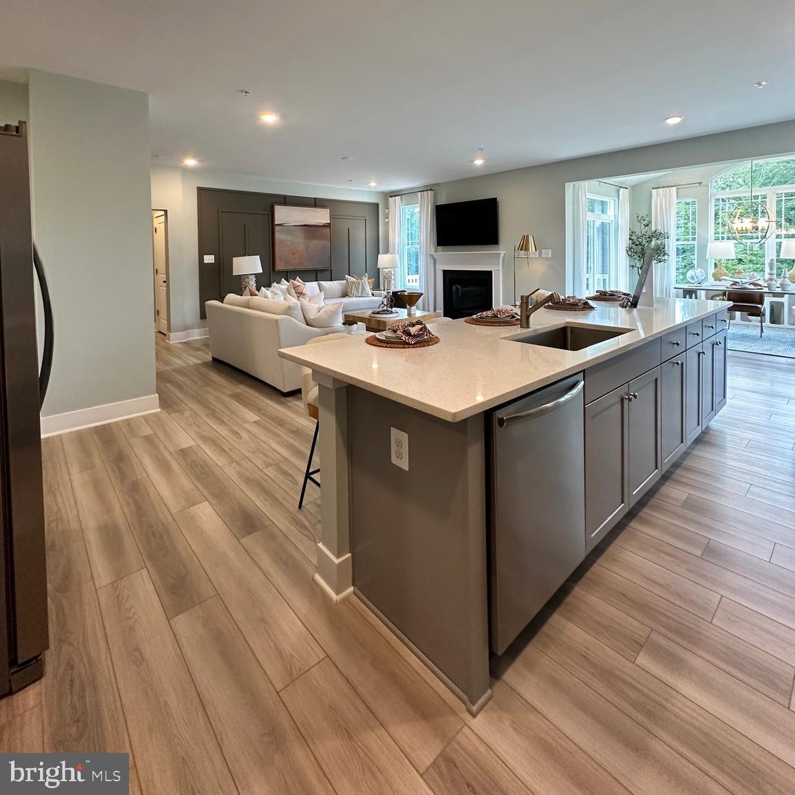 ST CHARLES - Residential