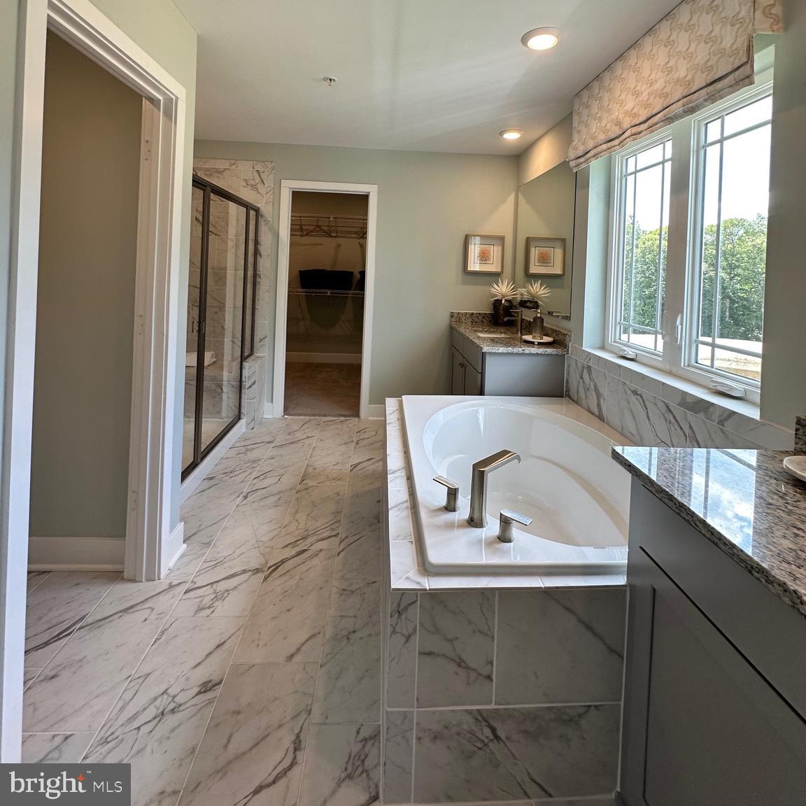 ST CHARLES - Residential