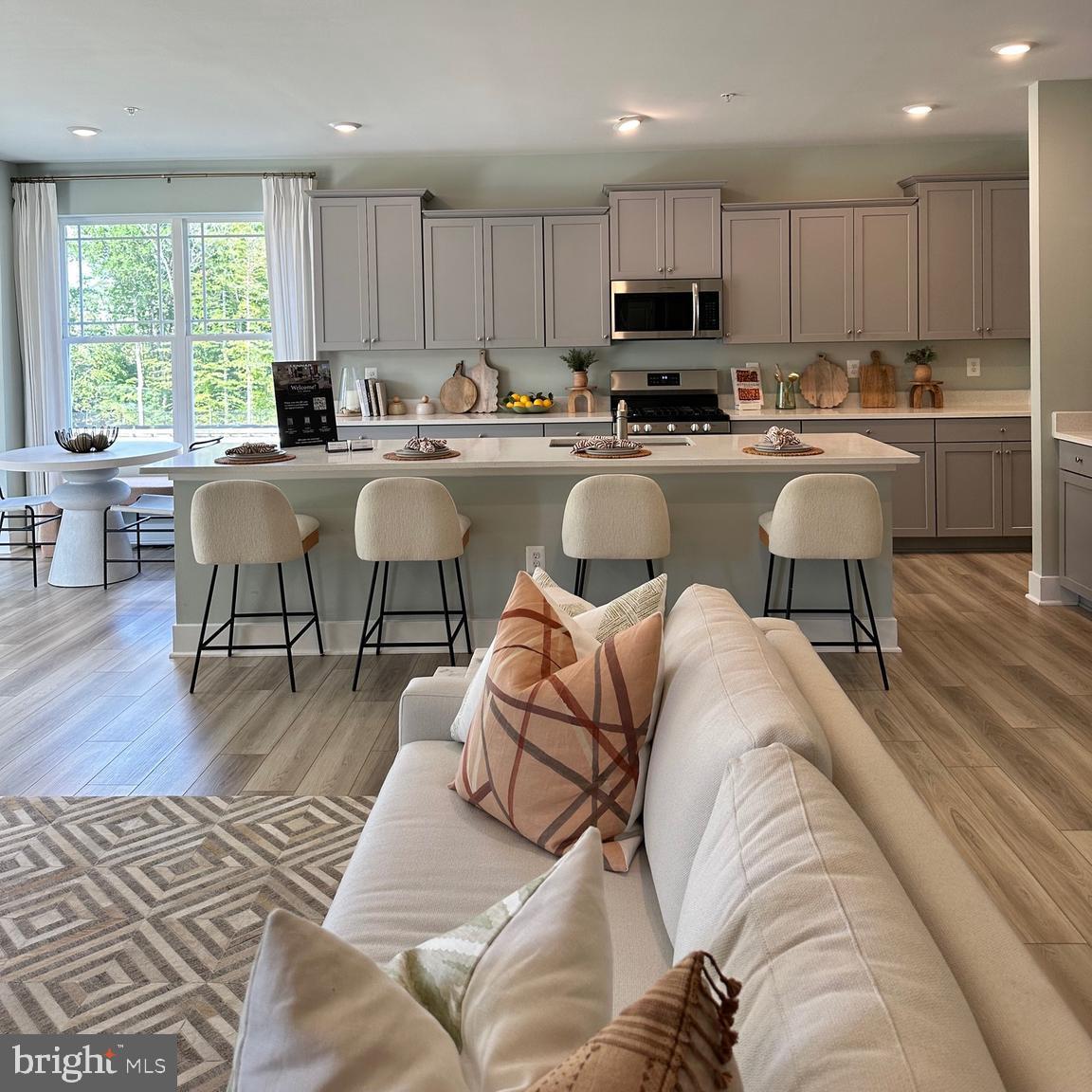 ST CHARLES - Residential