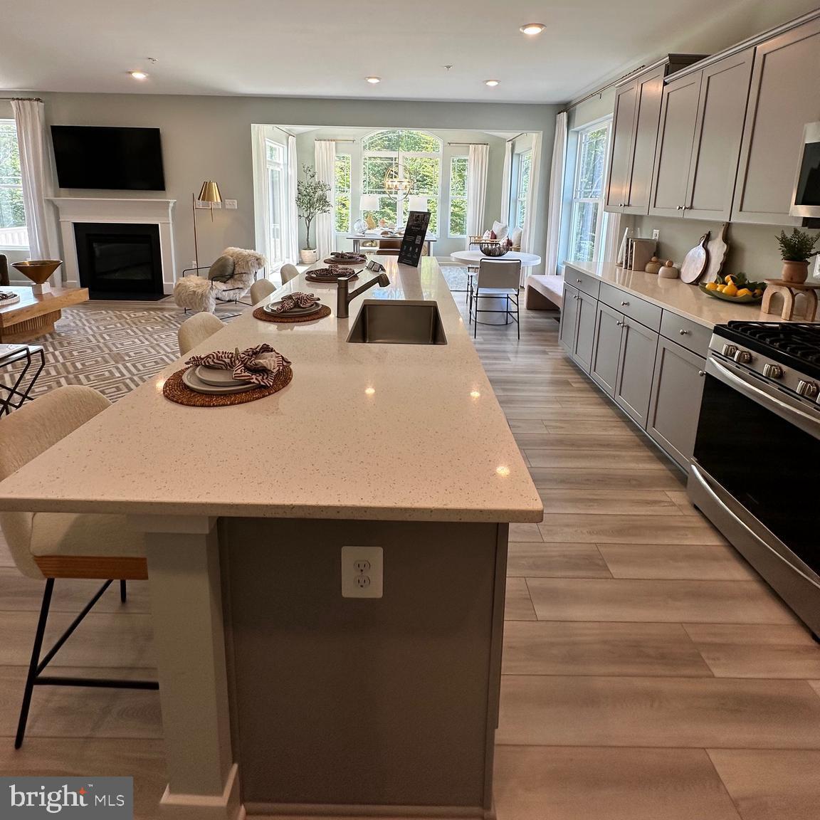 ST CHARLES - Residential